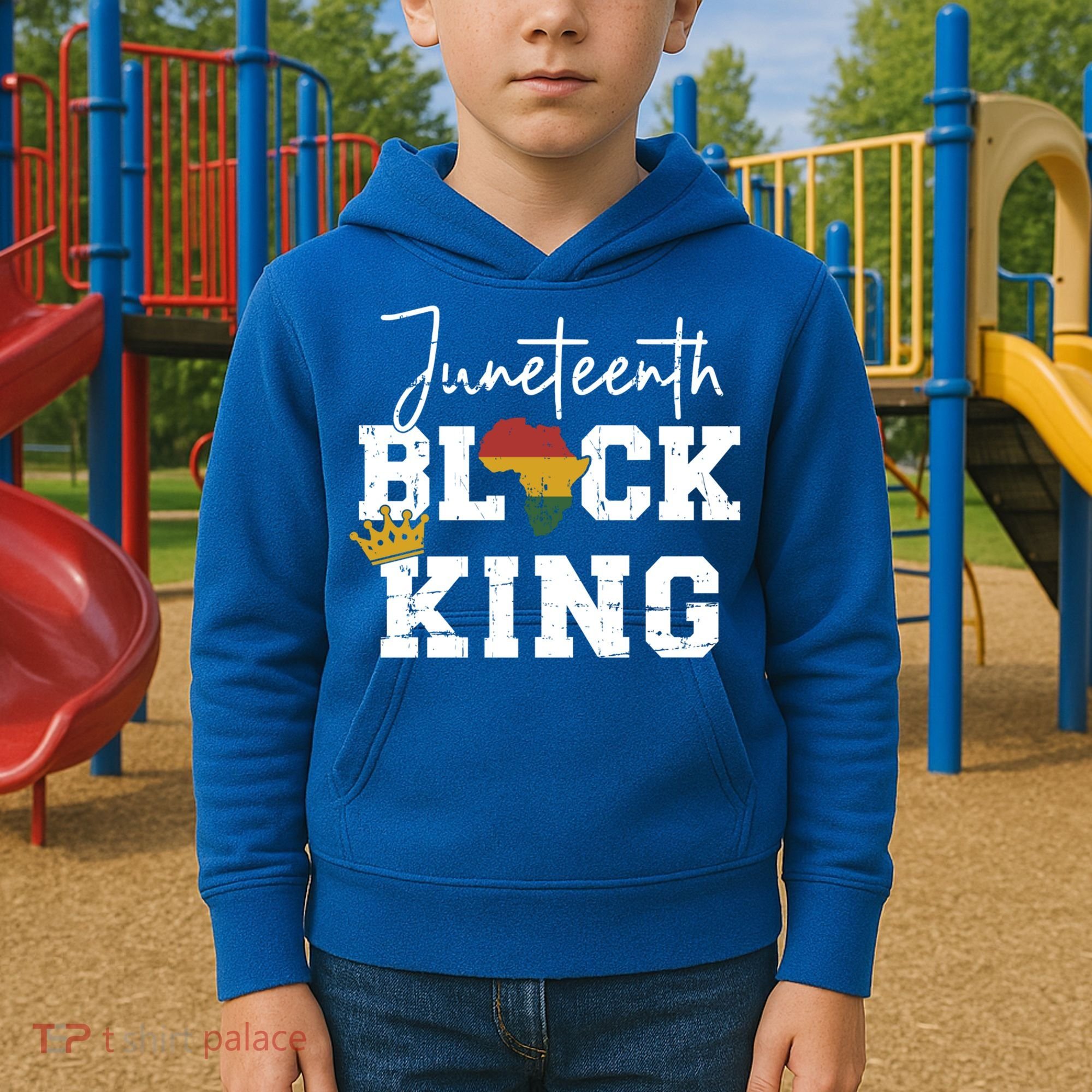 Juneteenth Black King With Pan African Map Flag Gift Kids Hoodie