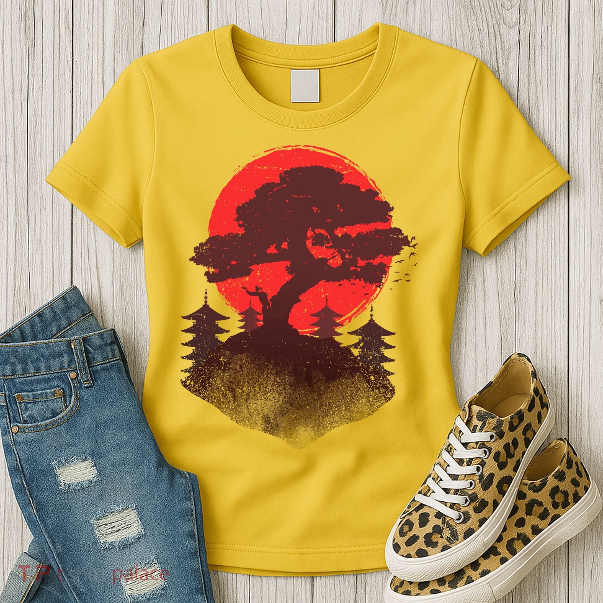 Japanese Bonsai Tree Scene Women's T-Shirt
