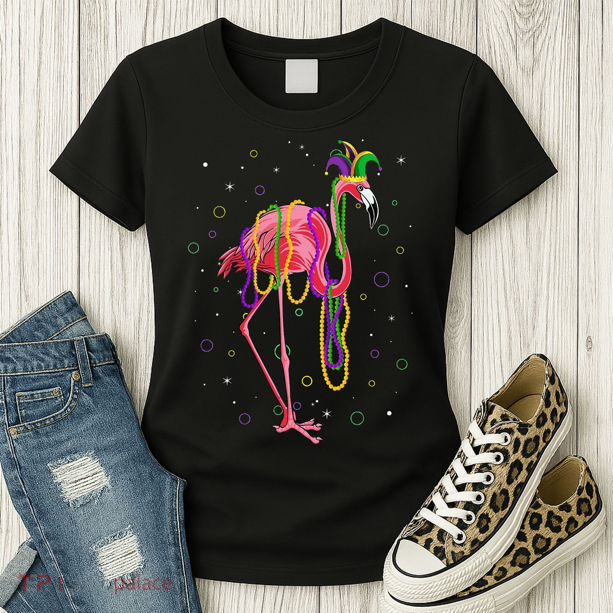 Jester Flamingo & Beads Mardi Gras Fat Tuesday Parade Women's T-Shirt