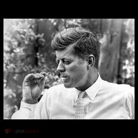 John F Kennedy Smoking Coffee Mug thumb 5