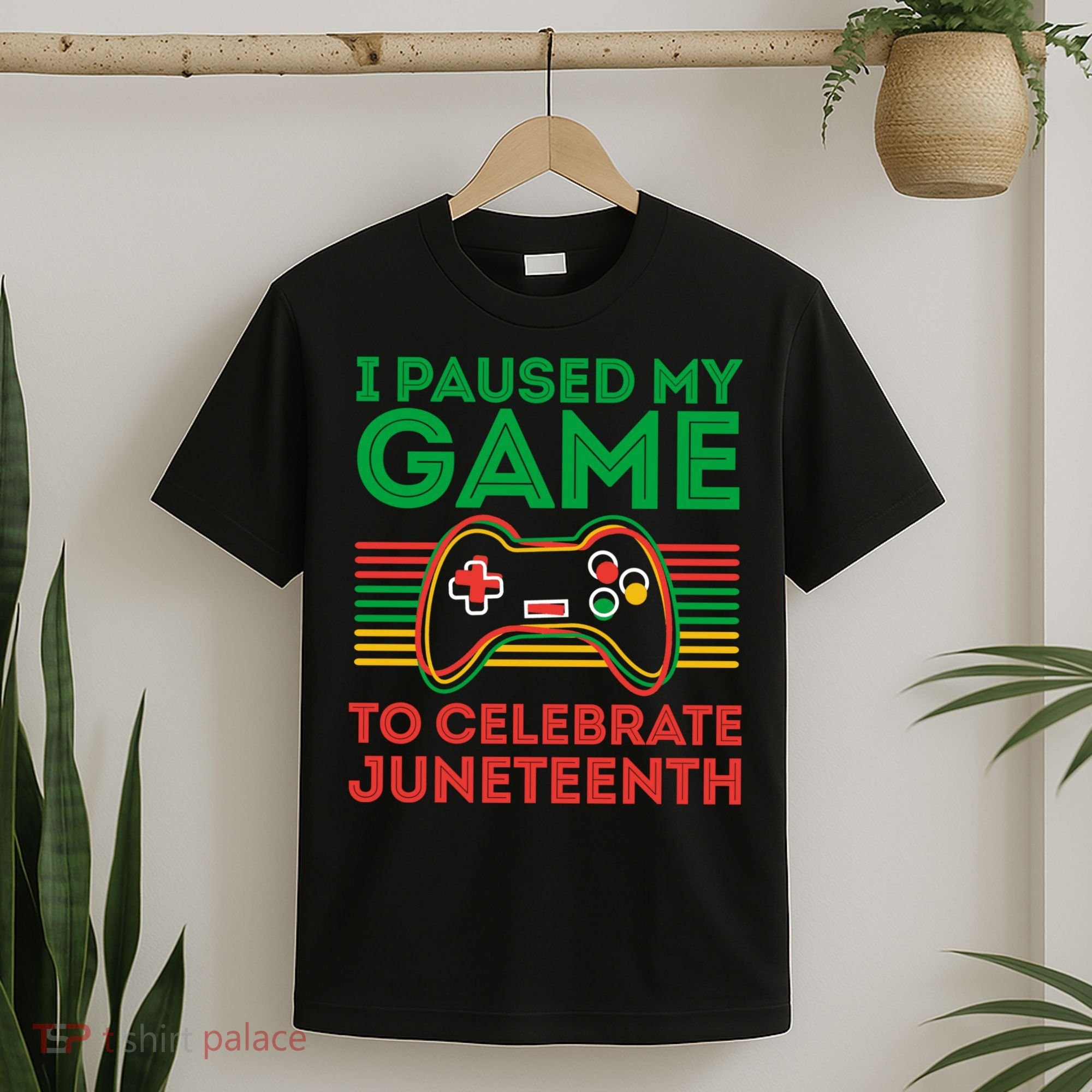 Juneteenth Gamer I Paused My Game To Celebrate Juneteenth T-Shirt