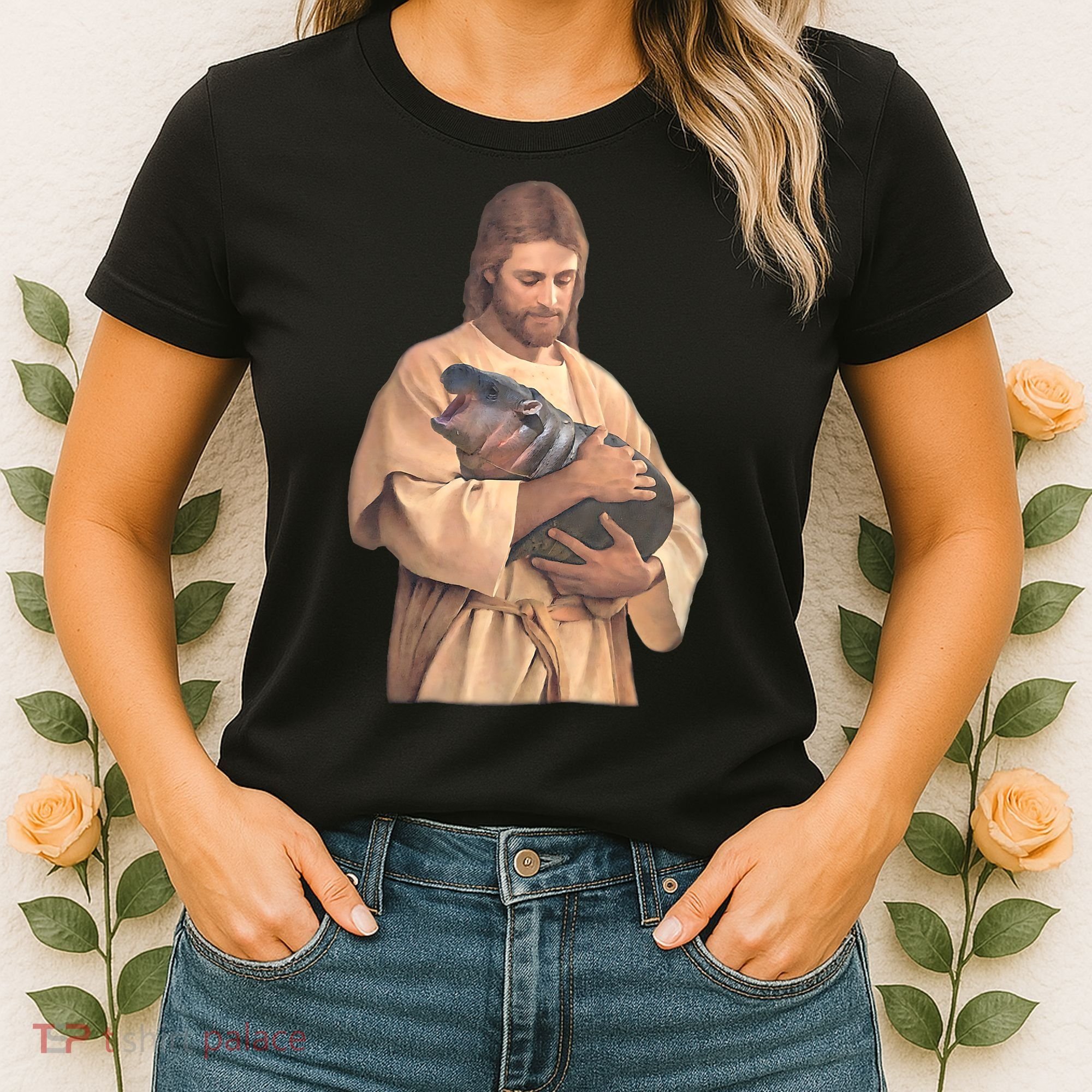 Jesus Loves Moo Deng Bouncy Pig Cute Baby Hippo Meme Women's T-Shirt