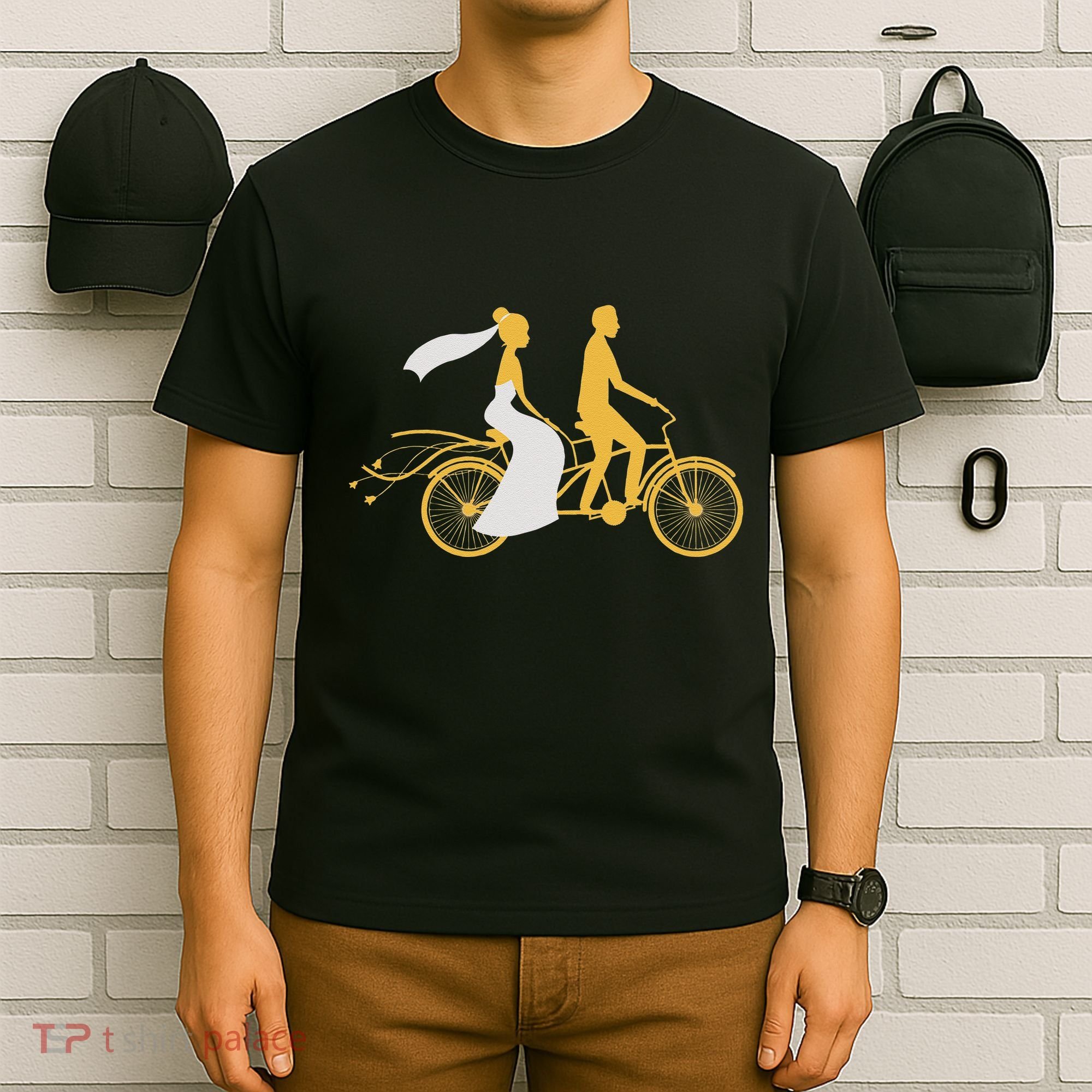 Just Married Couple Tandem Bike Wedding Anniversary Marriage T-Shirt