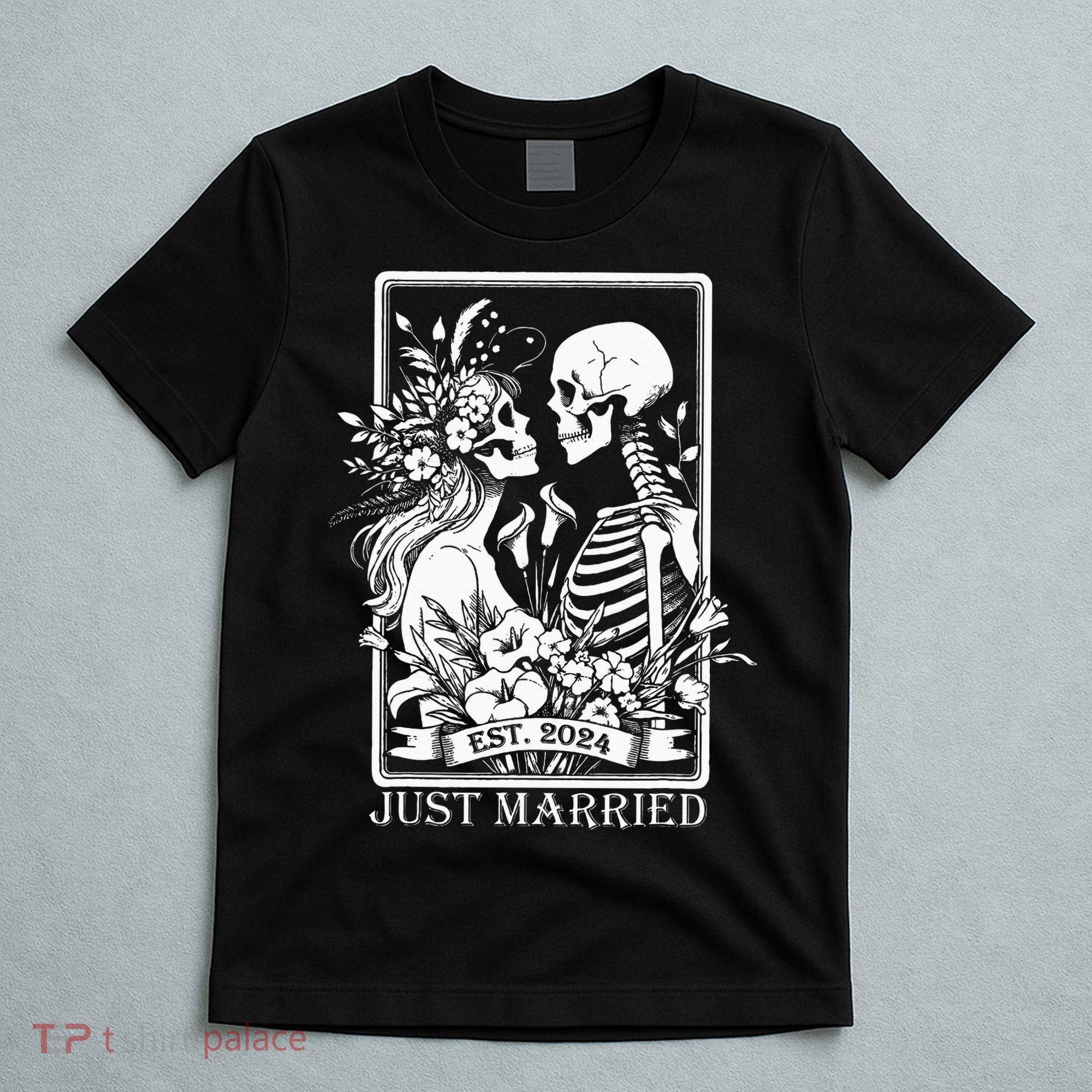 Just Married Est 2024 Halloween Skeleton Couples T-Shirt