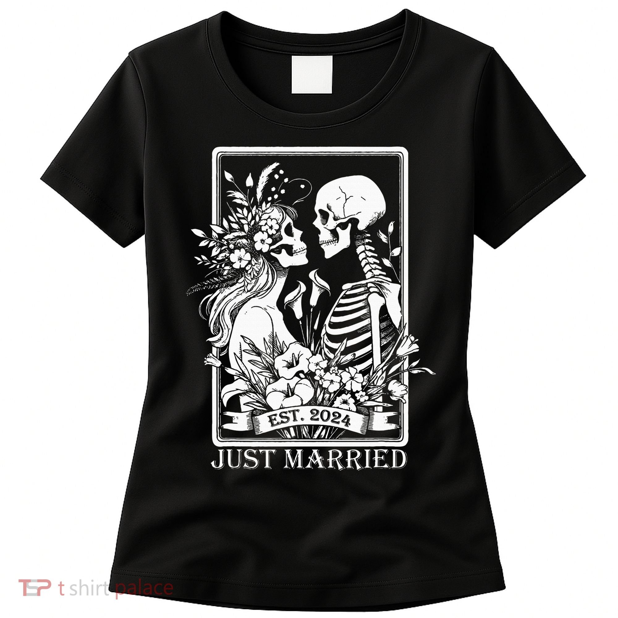 Just Married Est 2024 Halloween Skeleton Couples Women's T-Shirt