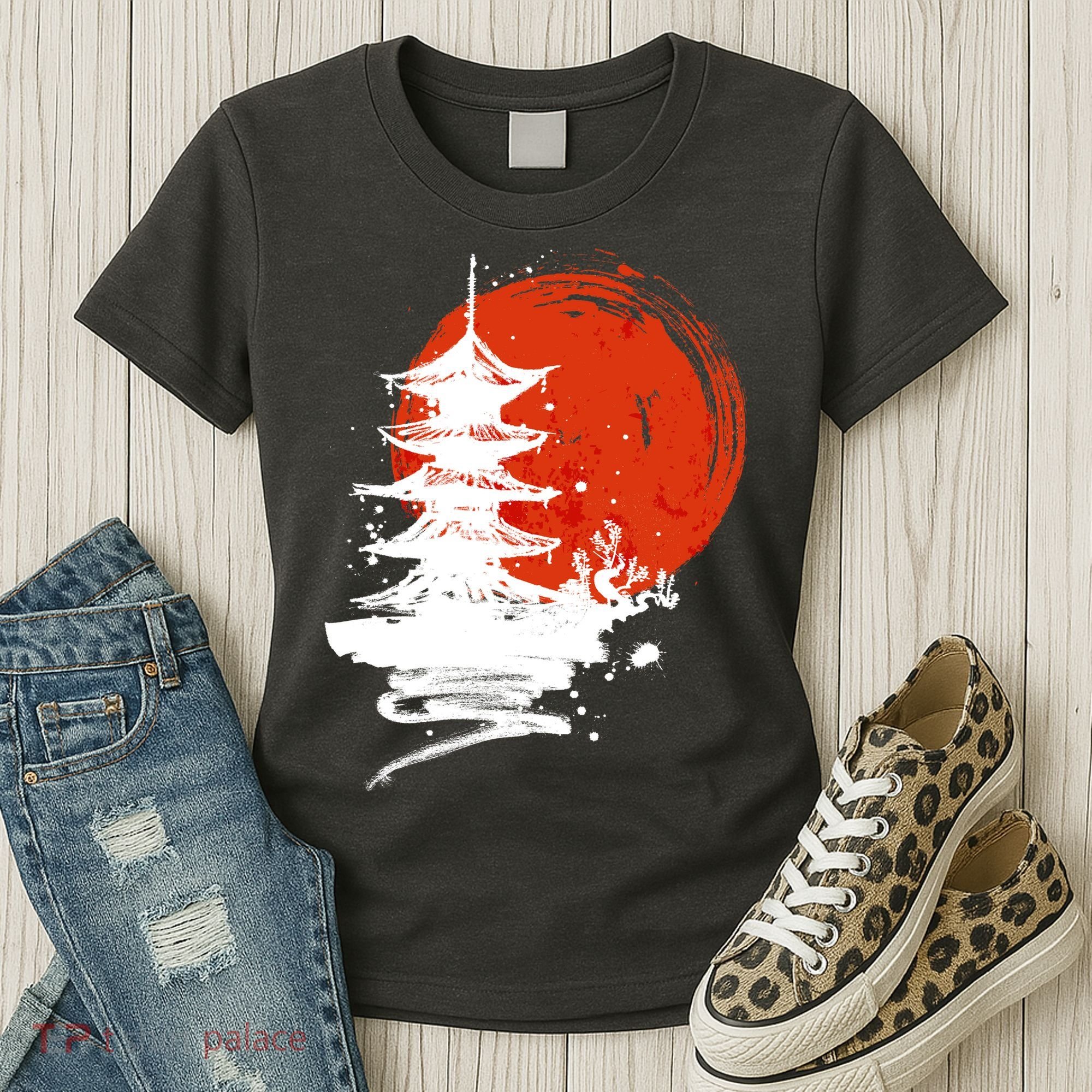 Japanese Red Moon Women's T-Shirt