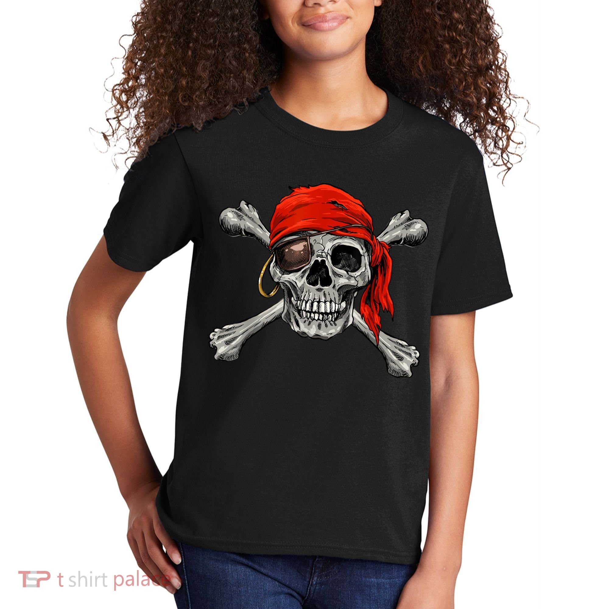 Jolly Roger Pirate Skull & Crossbones Halloween Kids T-Shirt