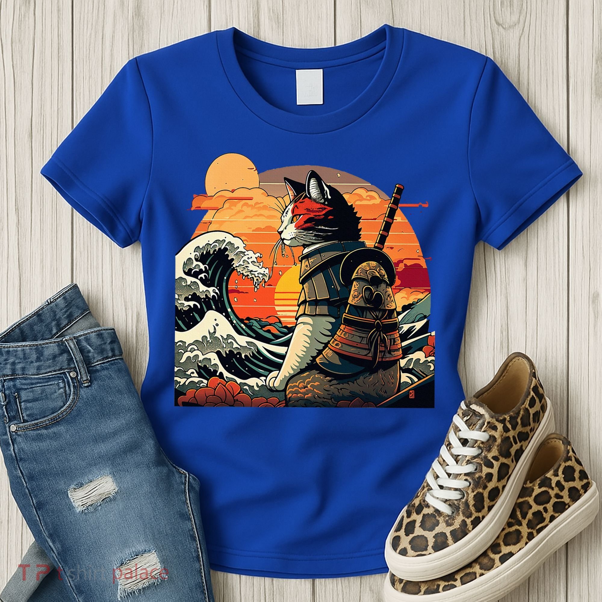Japanese Retro Samurai Cat The Great Wave By Hokusai Women's T-Shirt