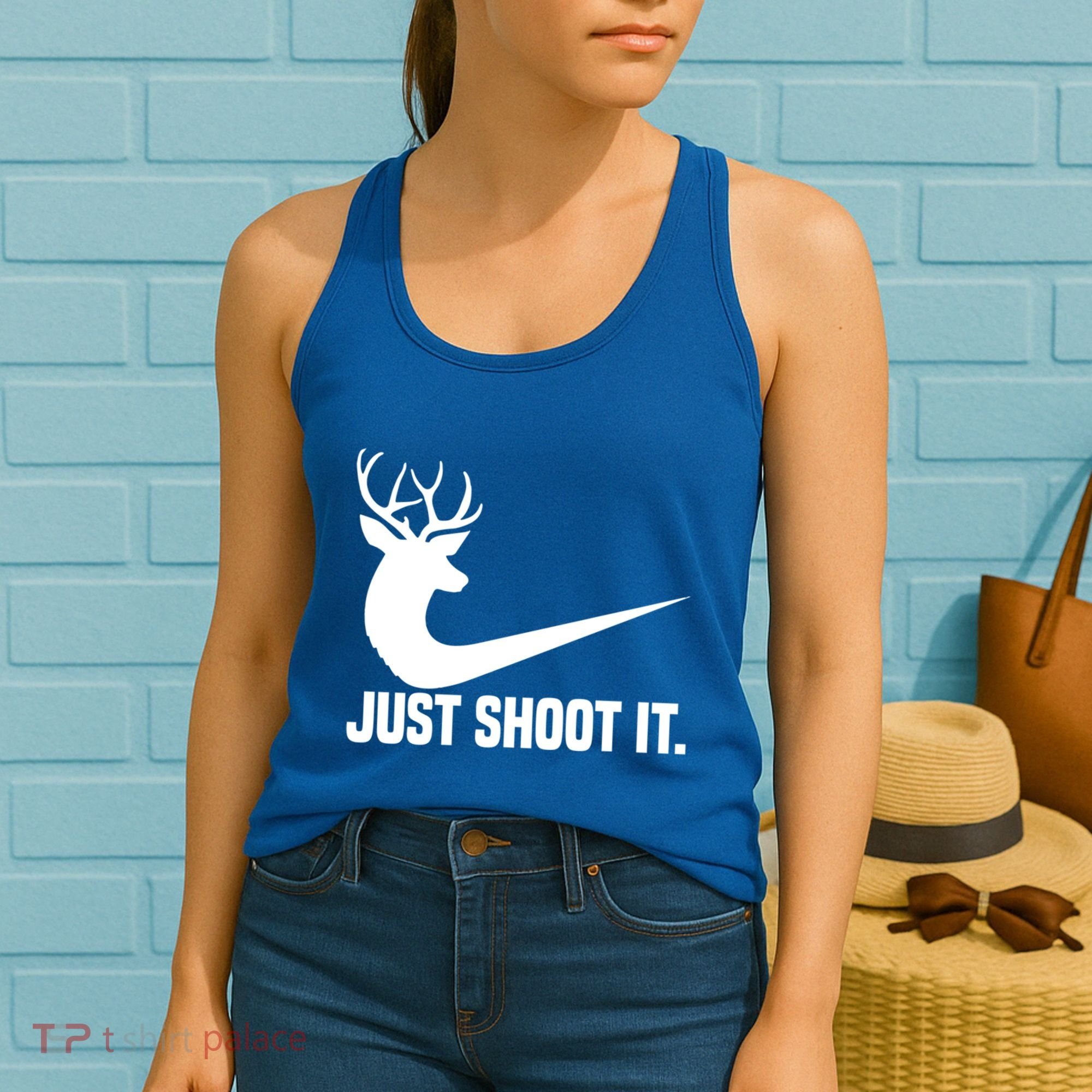Just Shoot It Funny Deer Hunting Xmas HunterS Humor Gift Women's Tank Top