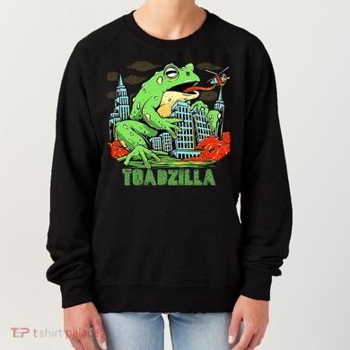Japanese Toadzilla Monster Frog Attack Women's Sweatshirt
