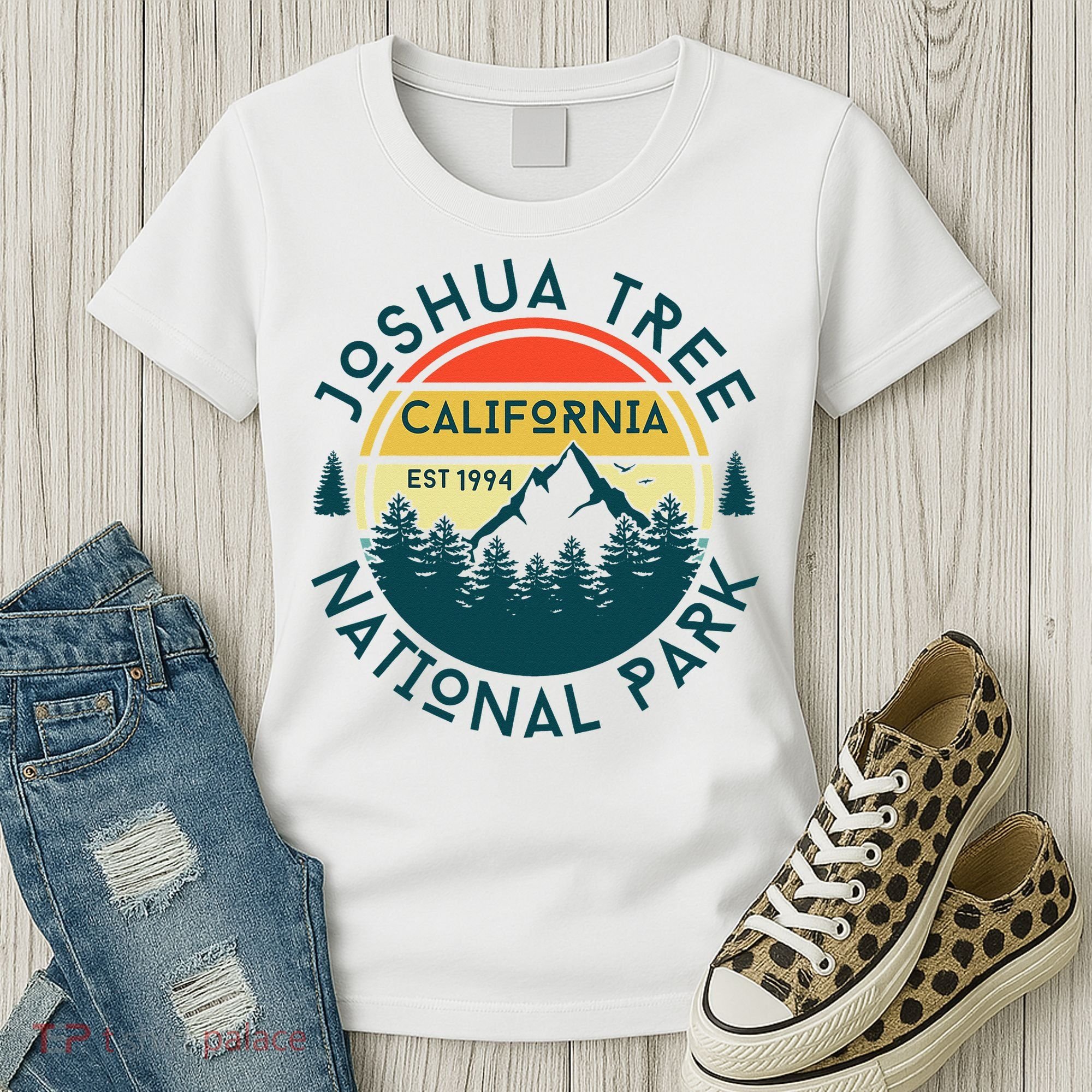 Joshua Tree National Park California Hiking Nature Outdoors Women's T-Shirt