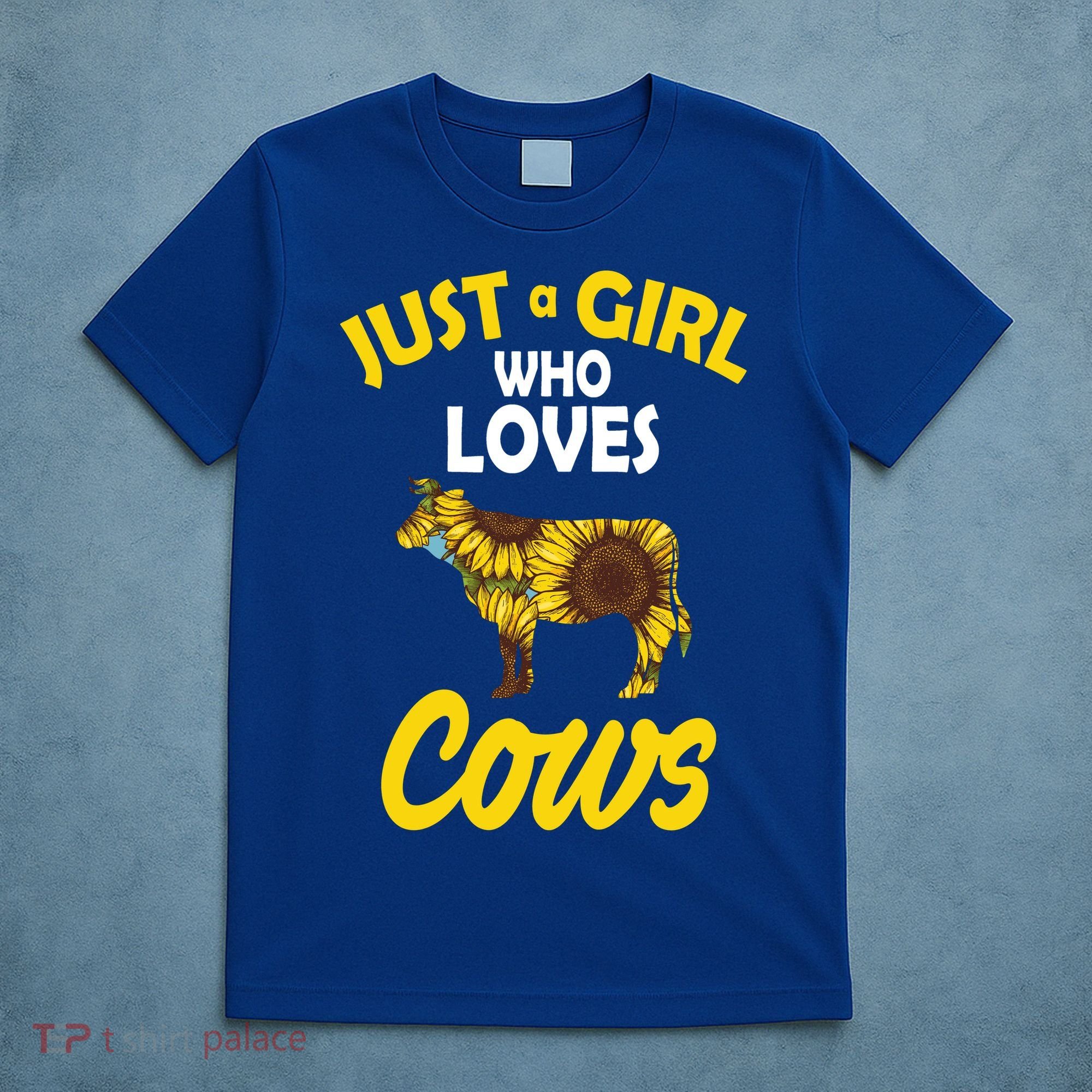 Just A Girl Who loves Cows Flowers T-Shirt