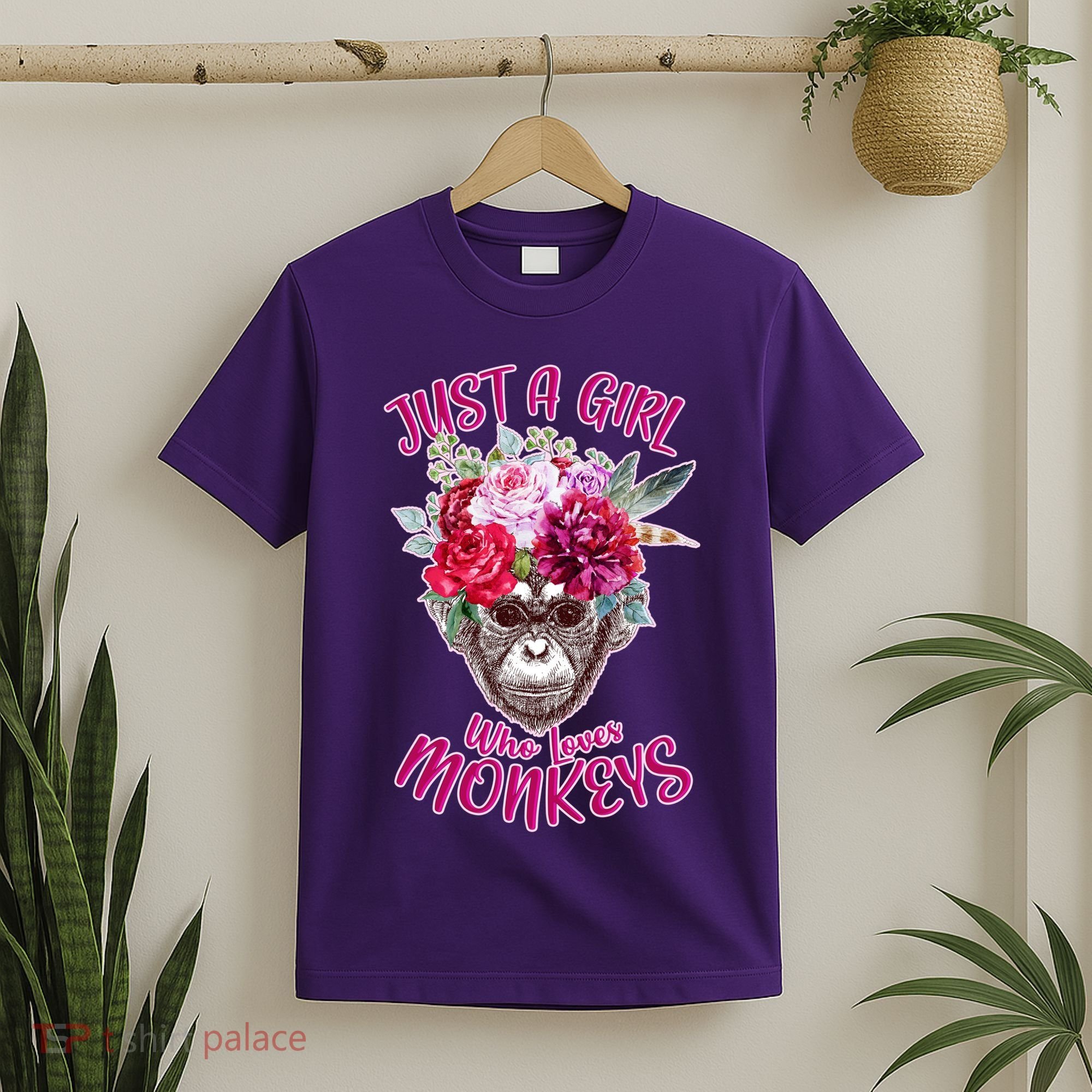 Just A Girl Who Loves Monkeys Cute T-Shirt