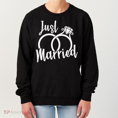 Just Married Ring Logo Women's Sweatshirt