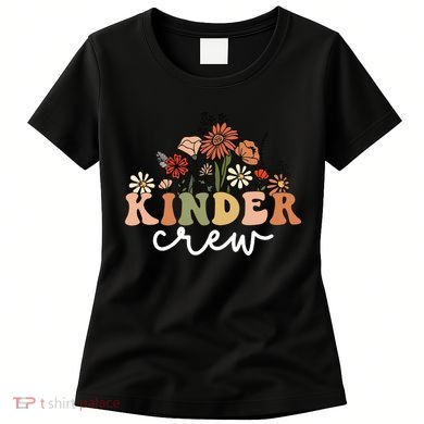 Kinder Crew Back To School Kindergarten Teacher Kinder Garten Women's T-Shirt