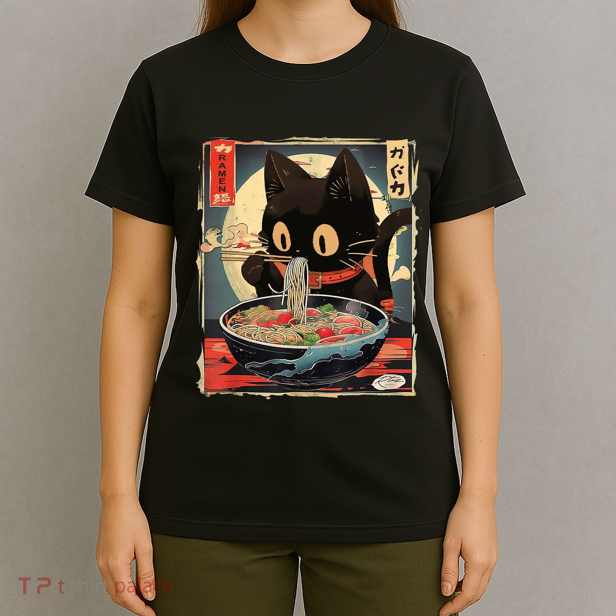Kawaii Cat Eating Ramen Noodles Anime Gift Girl Teens T-Shirt