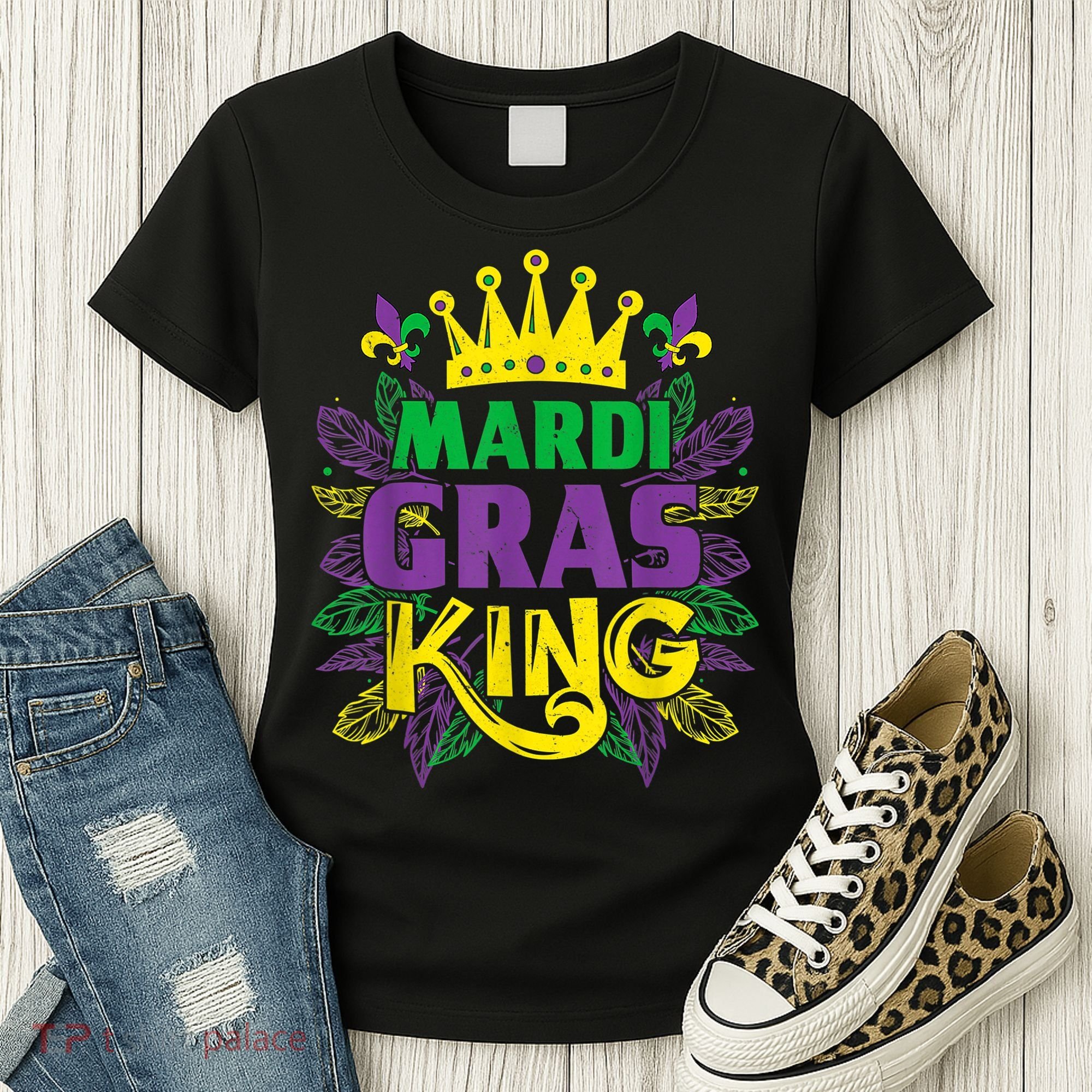 King Costumes Funny Mardi Gras Carnival Women's T-Shirt