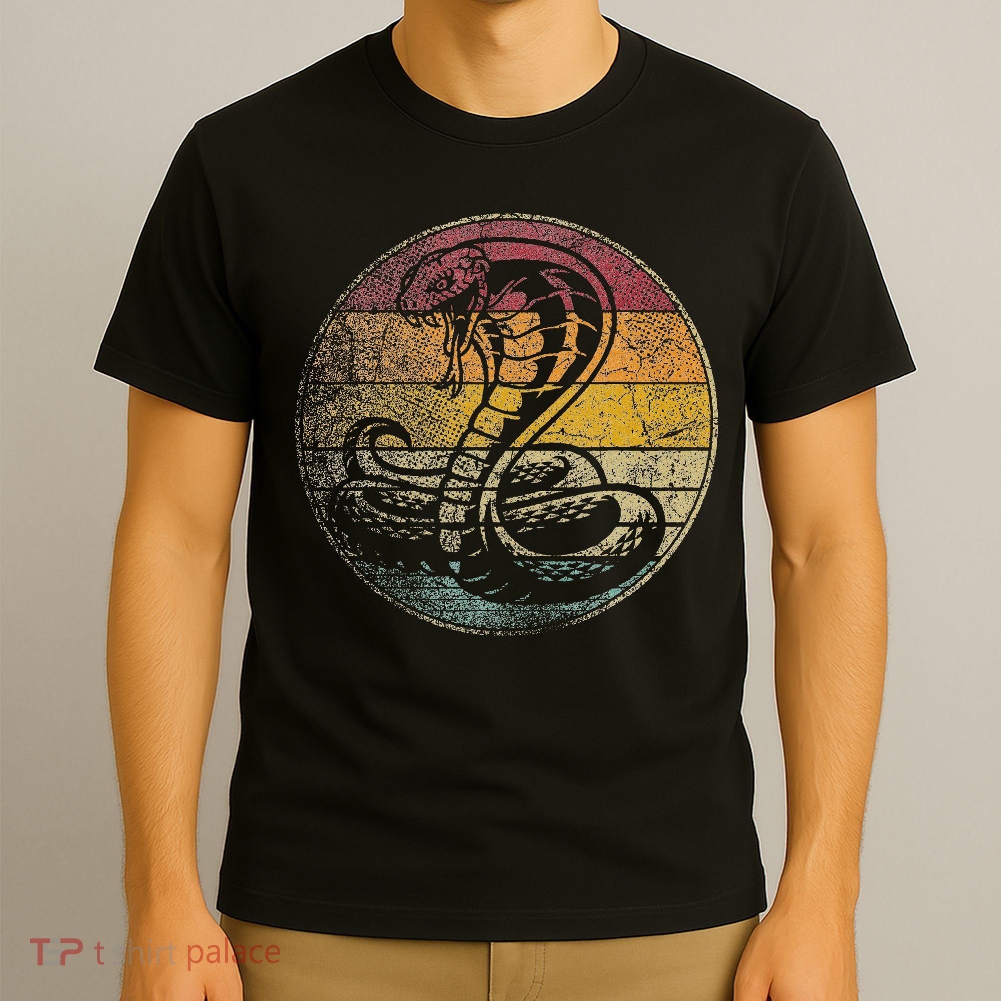 King Cobra Snake Sun Retro Vintage Reptile 80s Gift T-Shirt