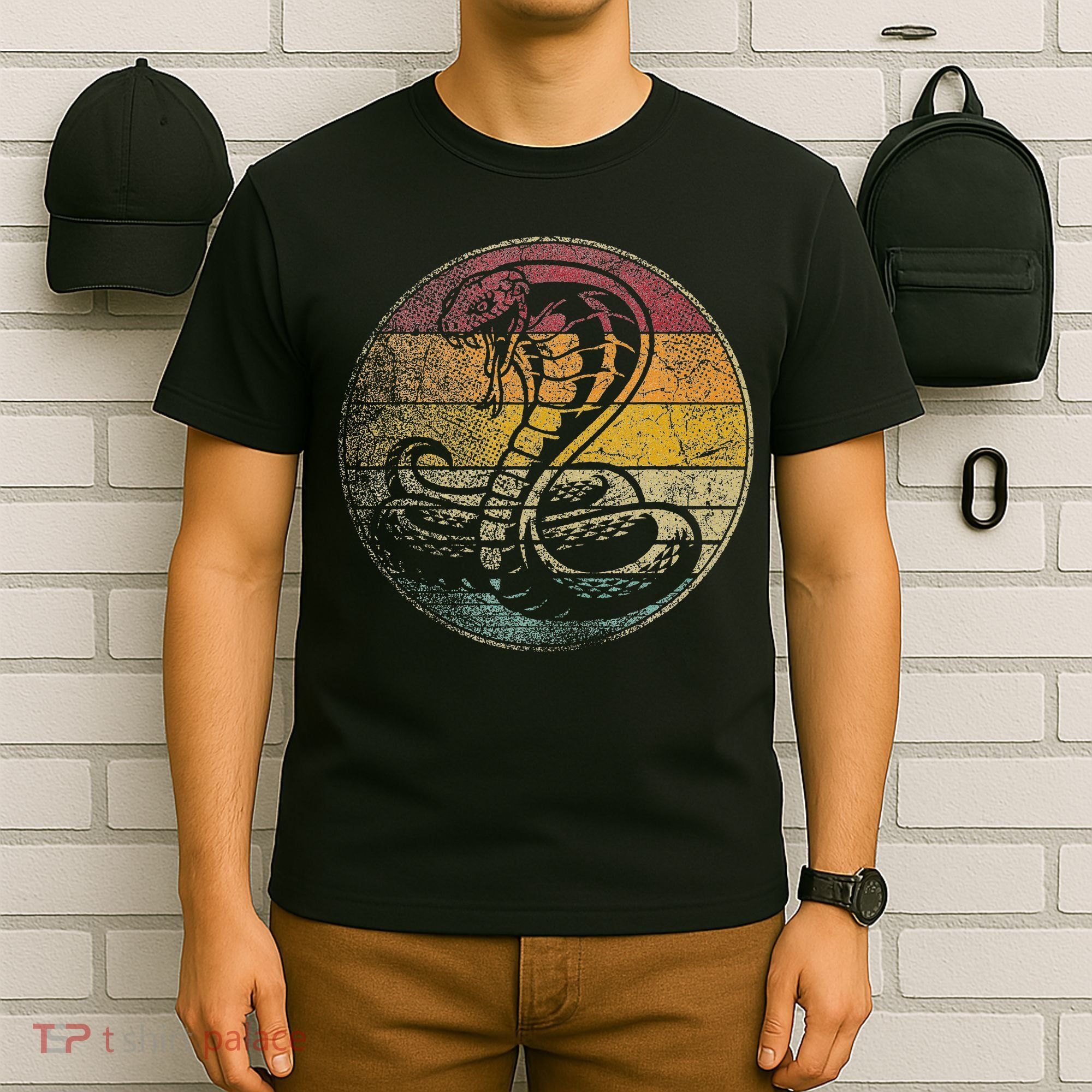 King Cobra Snake Sun Retro Vintage Reptile 80s Gift T-Shirt