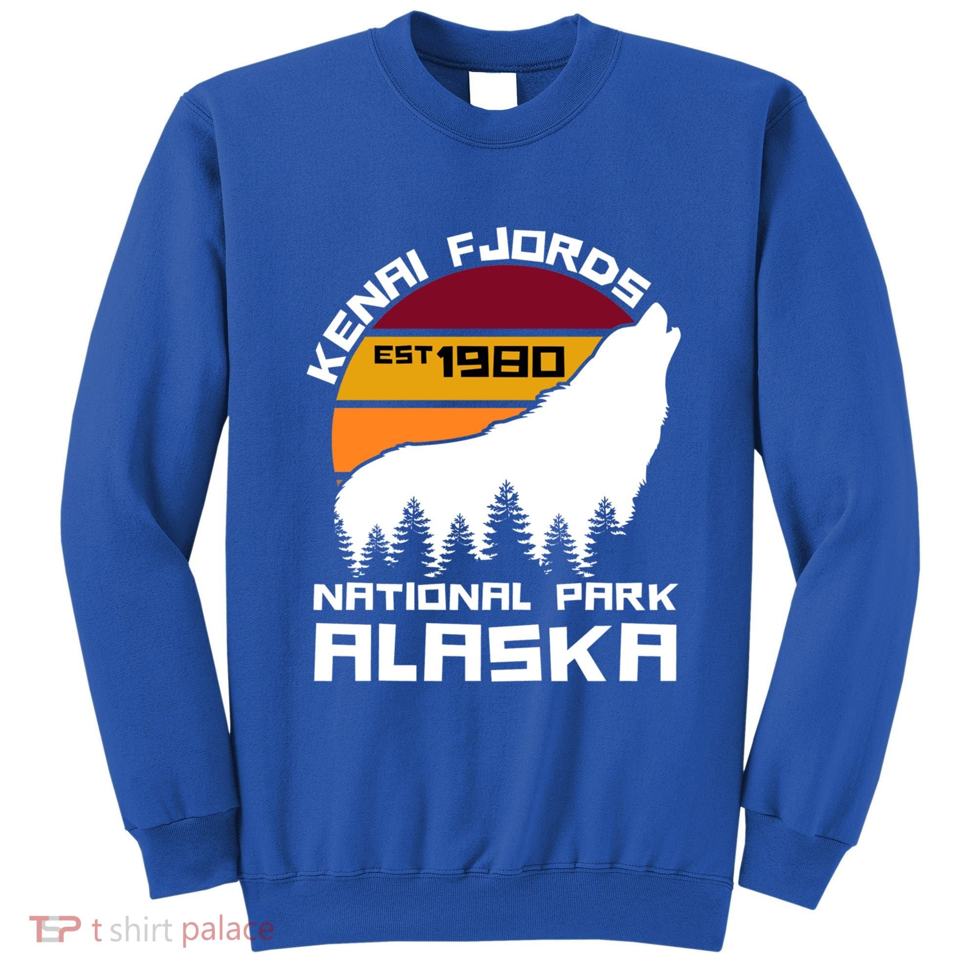Kenai Fjords National Park Alaska Wolf Nature Outdoors Gift Sweatshirt