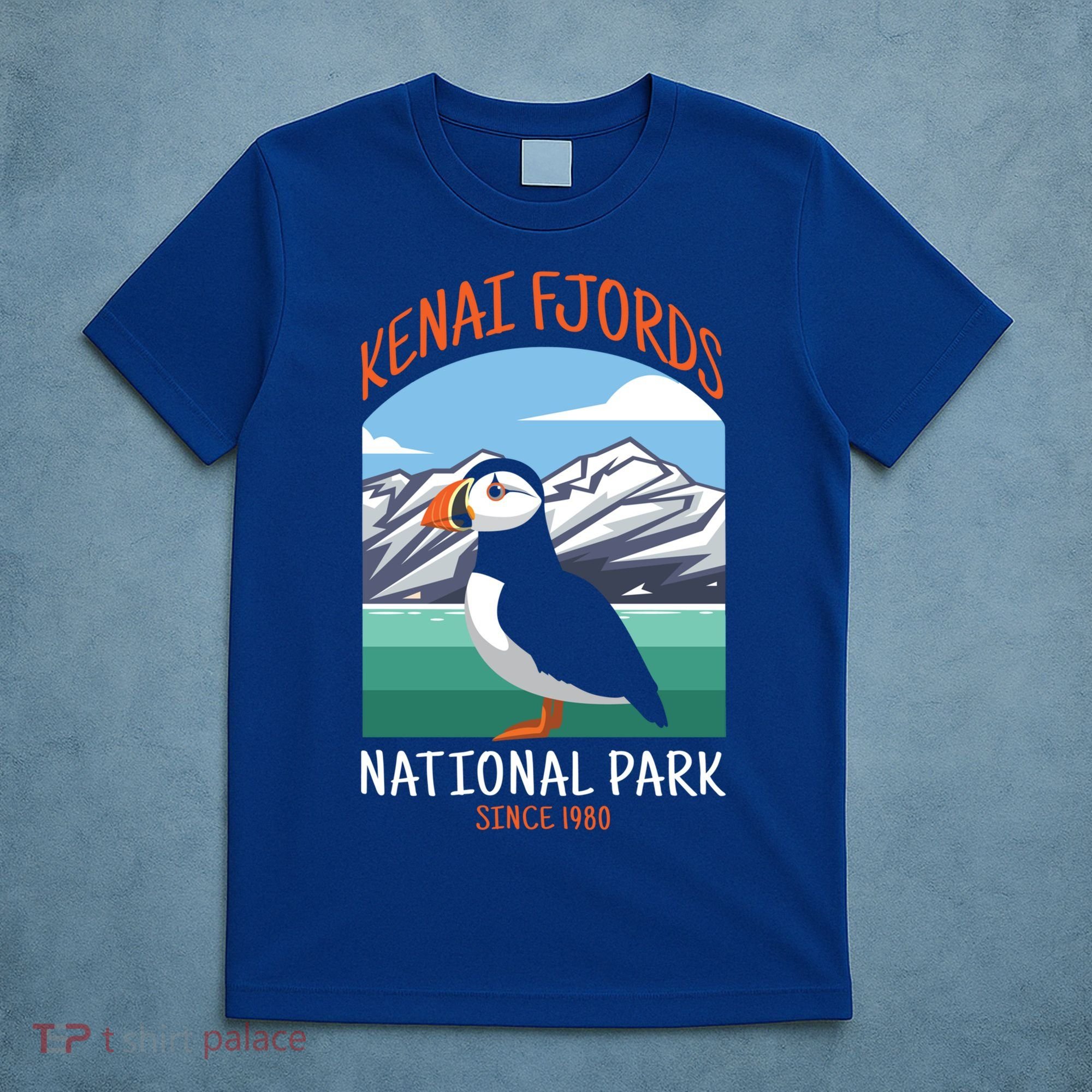 Kenai Fjords National Park Us Puffin Bird Alaska Gift T-Shirt