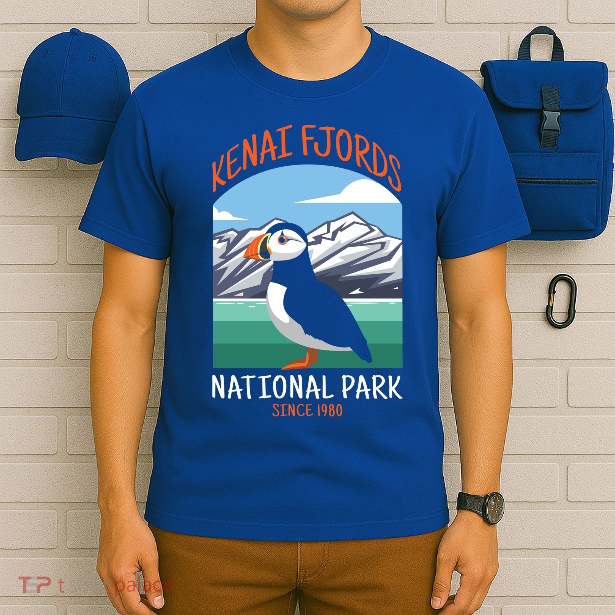 Kenai Fjords National Park Us Puffin Bird Alaska Gift T-Shirt