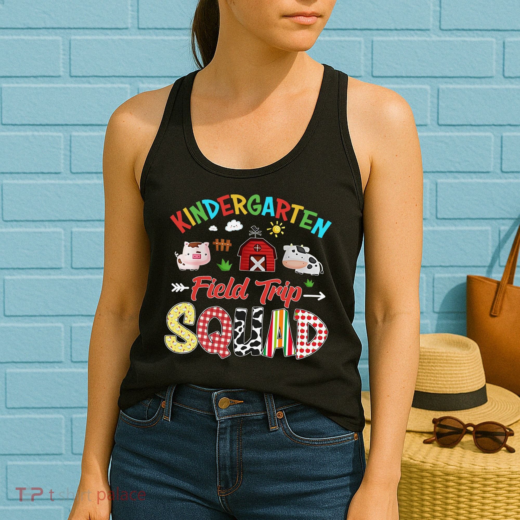 Kindergarten Field Trip Squad Teacher Students Farm Animal Women's Tank Top