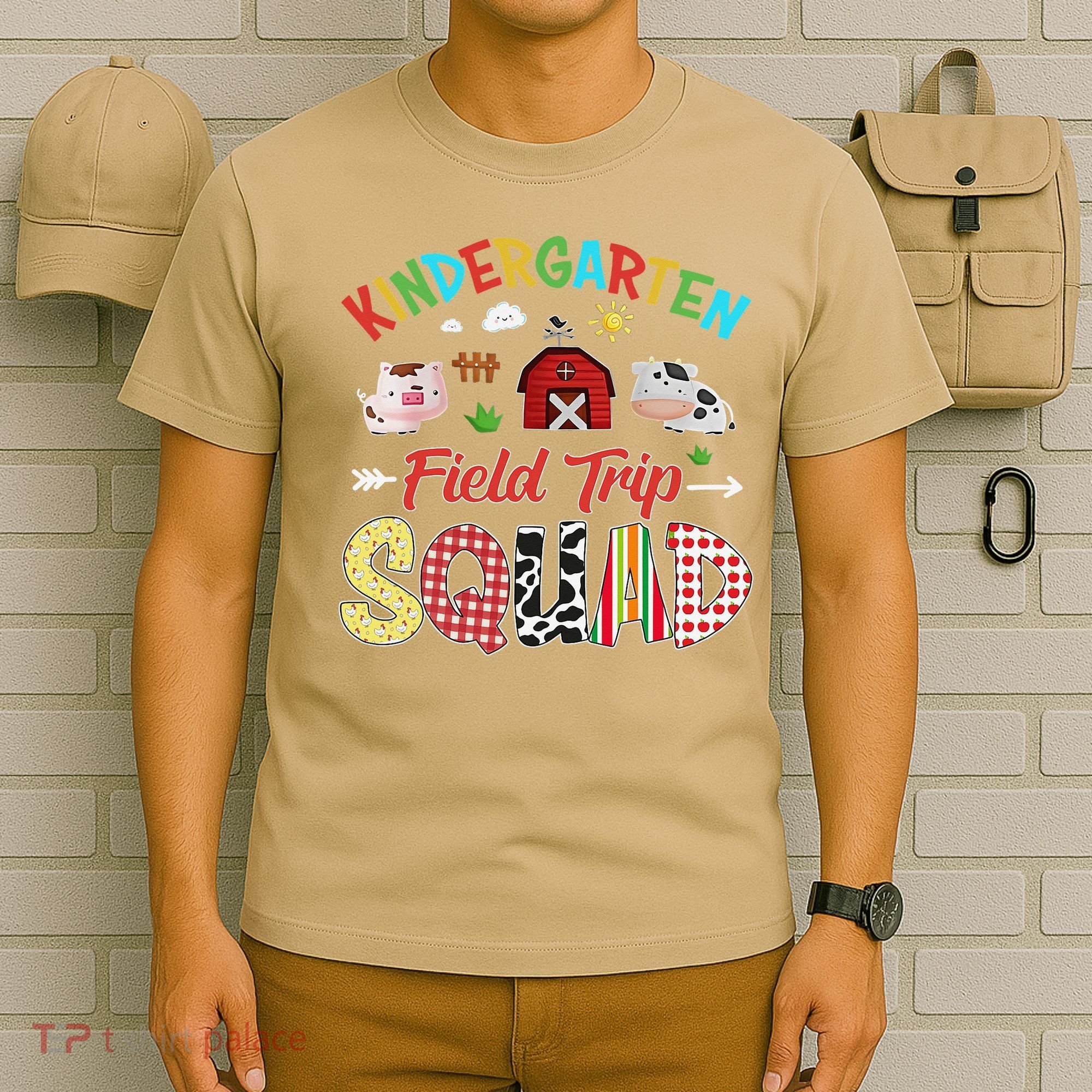 Kindergarten Field Trip Squad Teacher Students Farm Animal T-Shirt