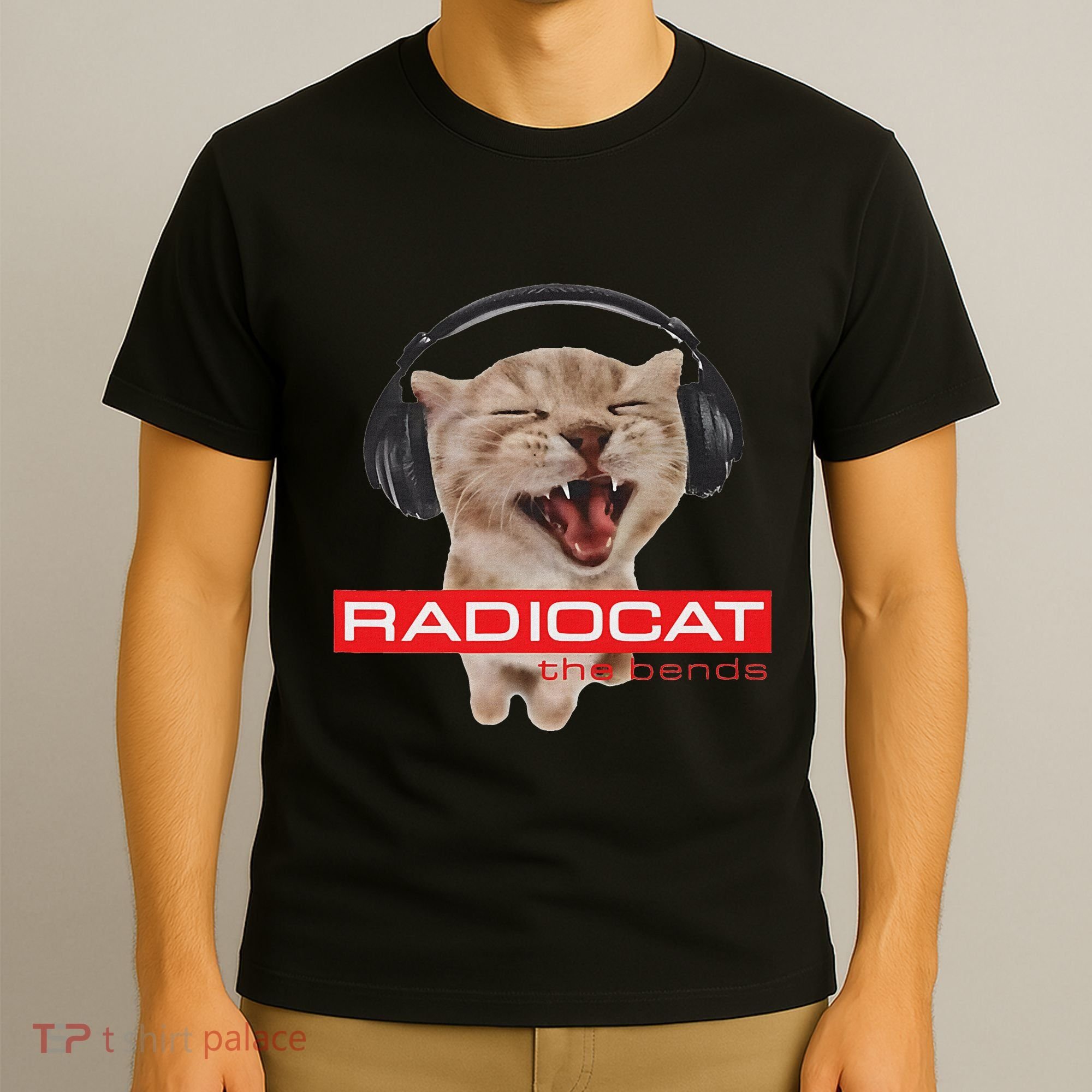 Kitten Headphones Cat Tech House Music Funny Cat Lover T-Shirt