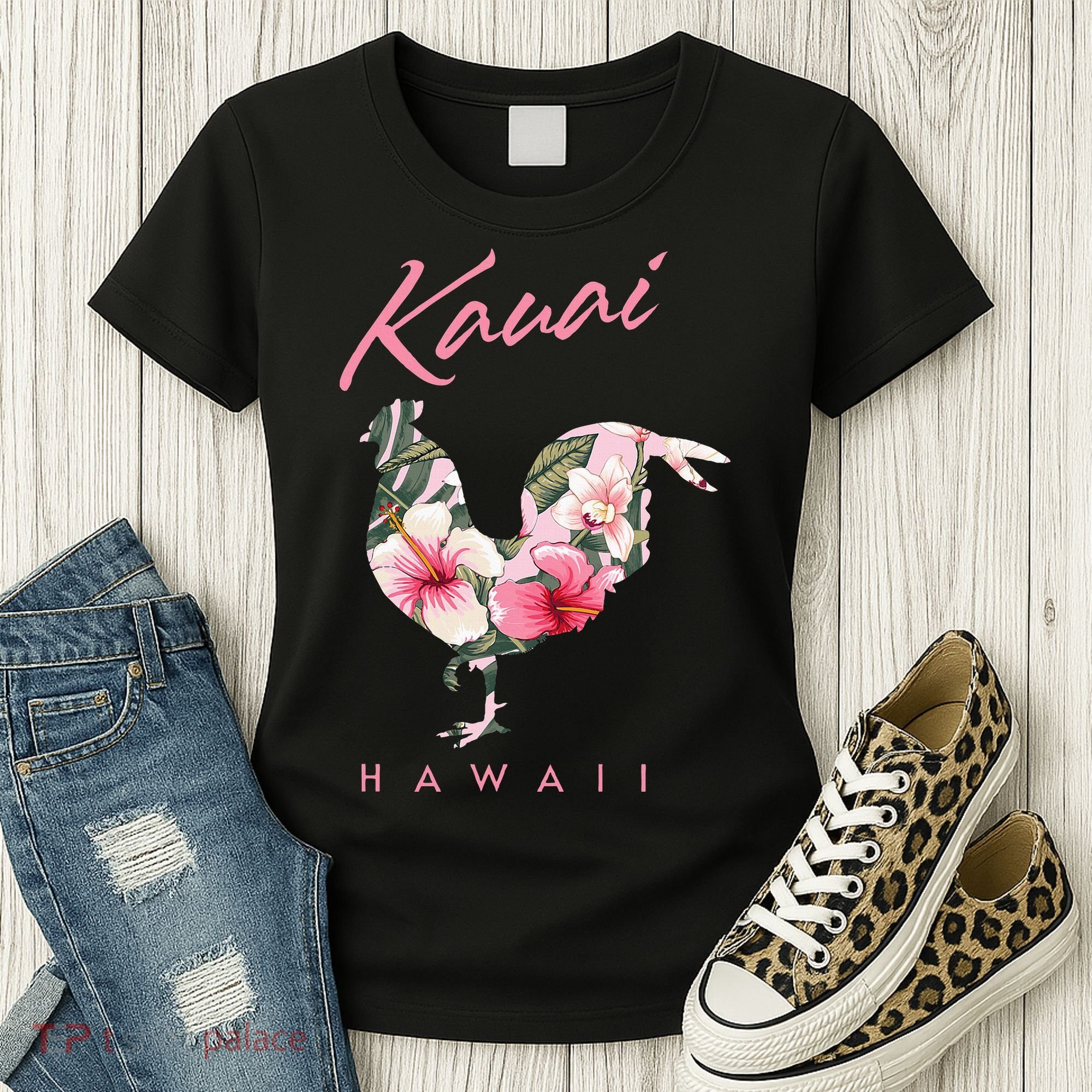 Kauai Hawaii Flower Hibiscus Chicken Lover Souvenir Women's T-Shirt