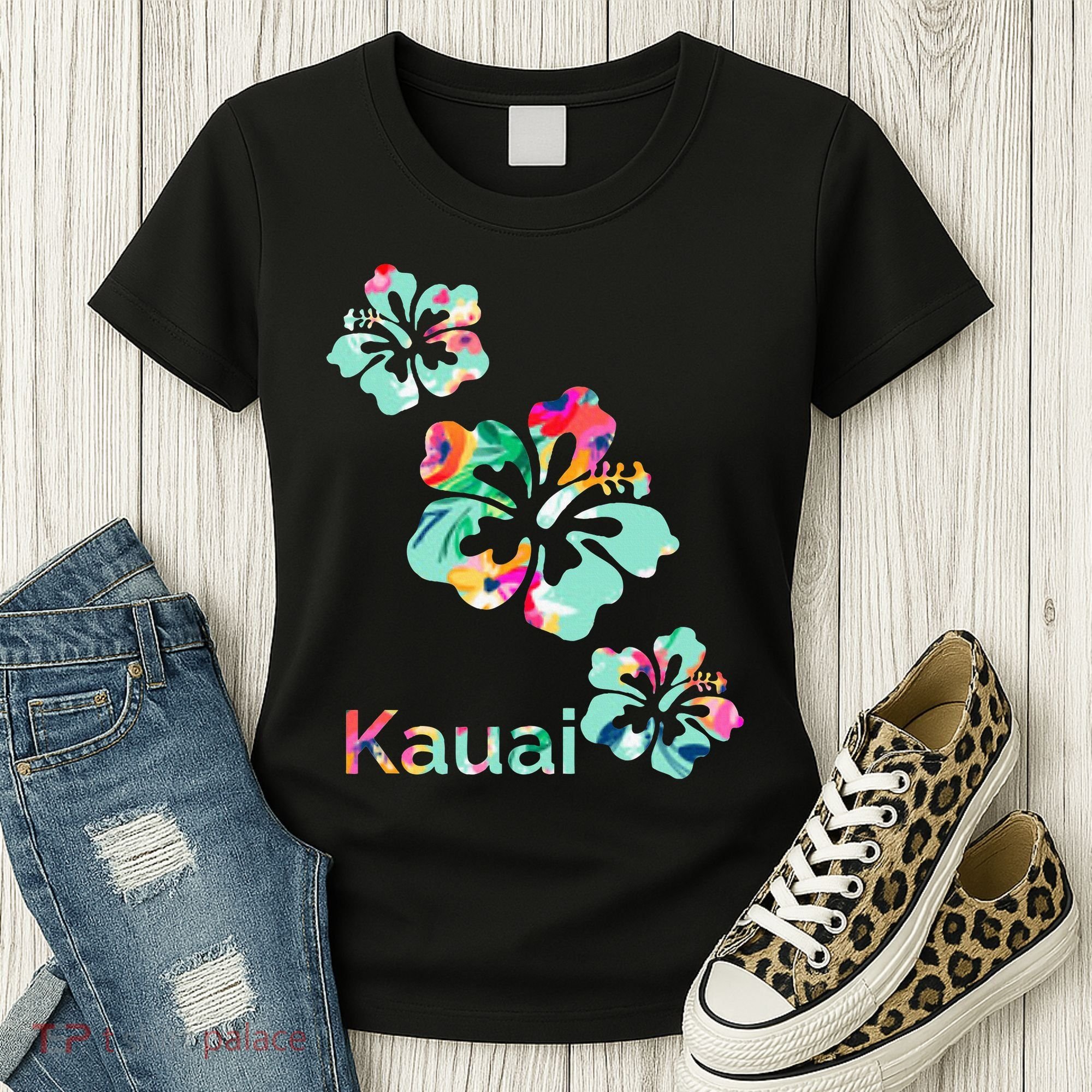 Kauai Hawaii Hawaiian Hibiscus Flowers Women's T-Shirt