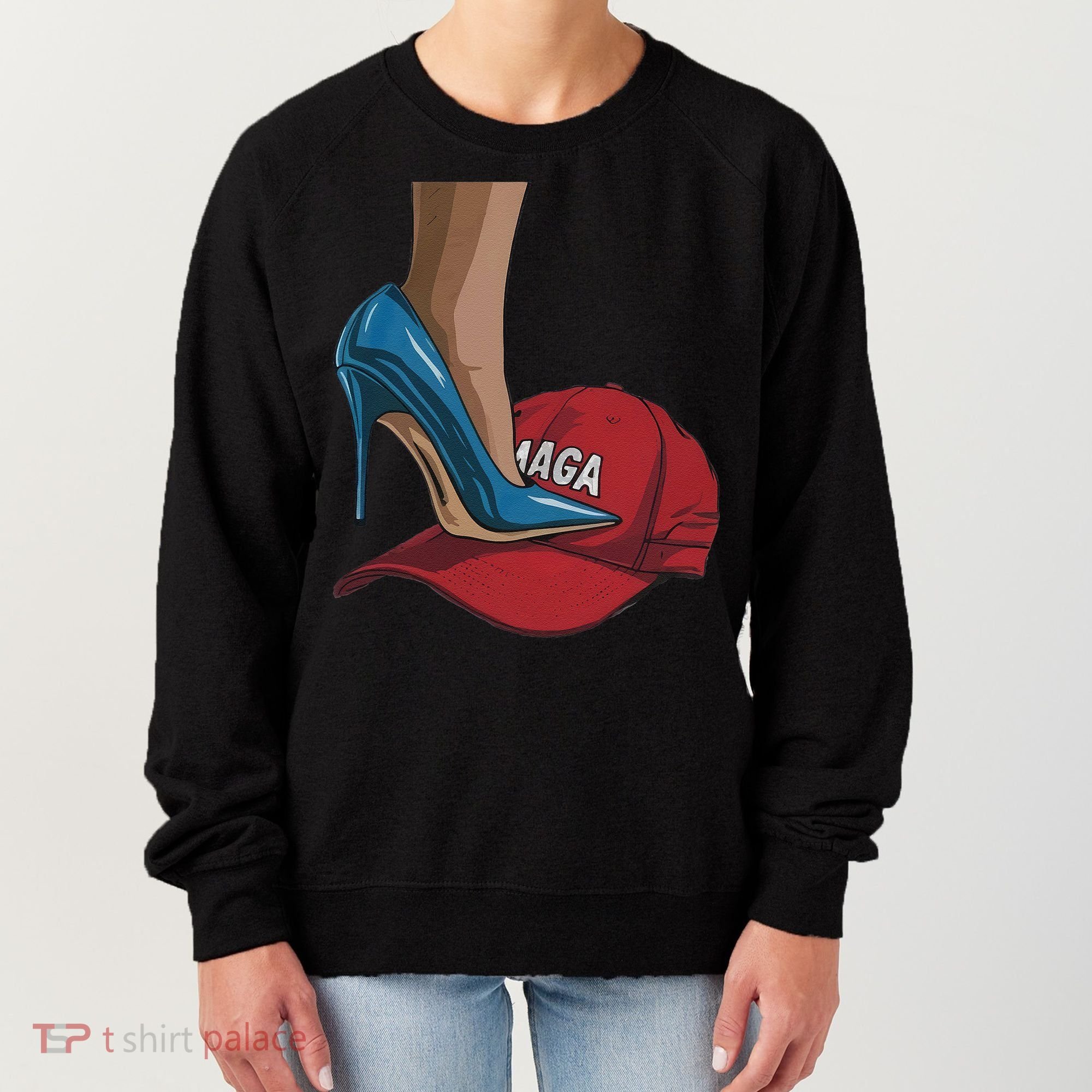 Kamala Harris Heels Stepping On Maga Hat Harris Walz 2024 Women's Sweatshirt