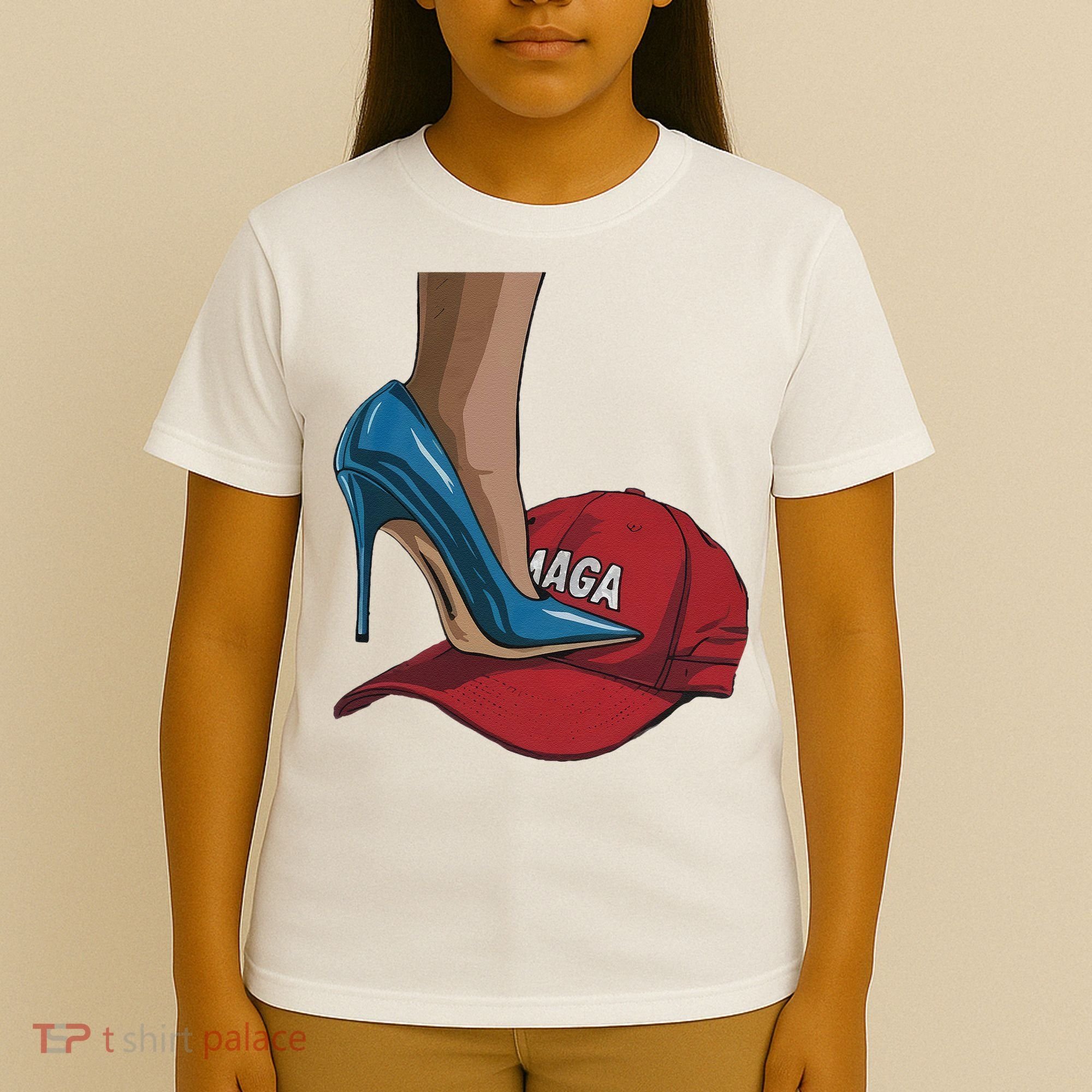 Kamala Harris Heels Stepping On Maga Hat Harris Walz 2024 T-Shirt