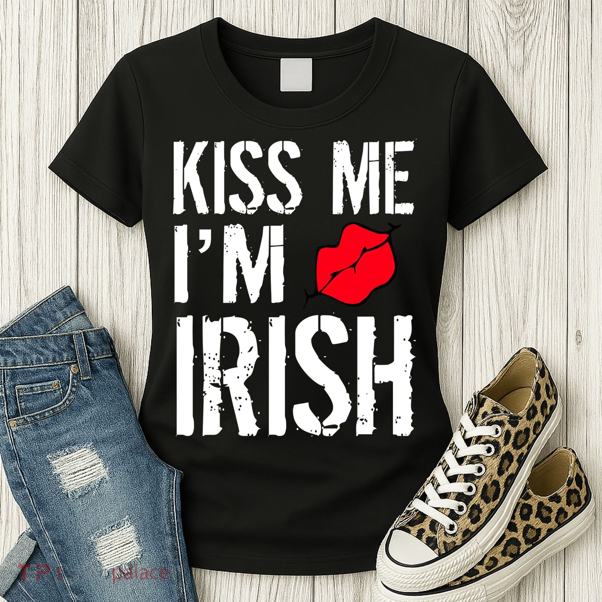 Kiss Me I'm Irish St. Patrick's Day Women's T-Shirt