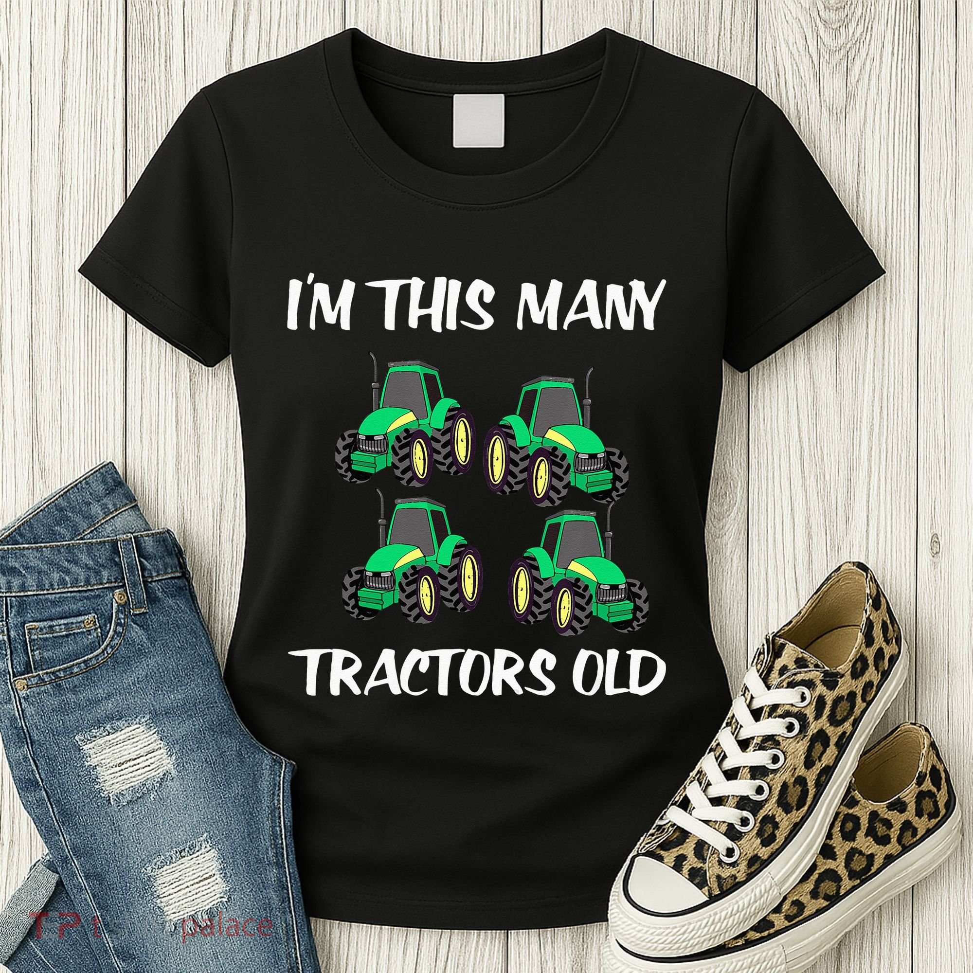 Kids Im This Many Tractors Old Boy 4th Birthday 4 Years Old Women's T-Shirt