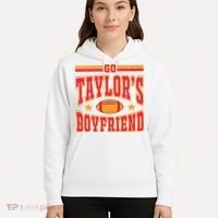 Karma Is The Guy On The Chief Taylor Hoodie thumb 5