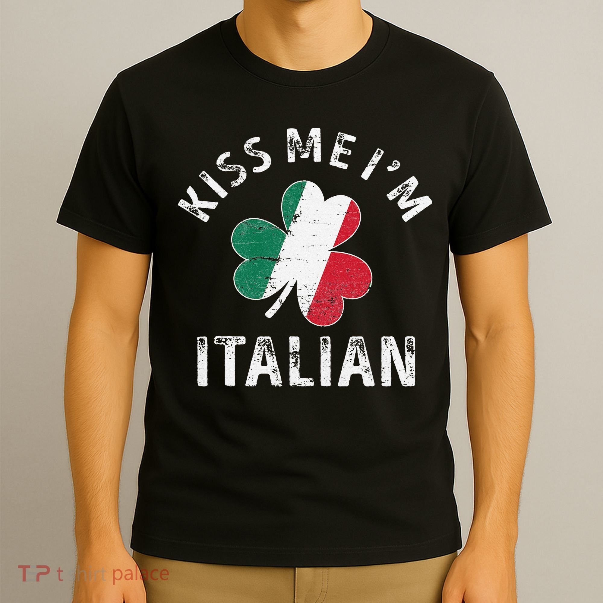 Kissing Me I'm Italian St Patricks Day Funny Irish Shamrock T-Shirt