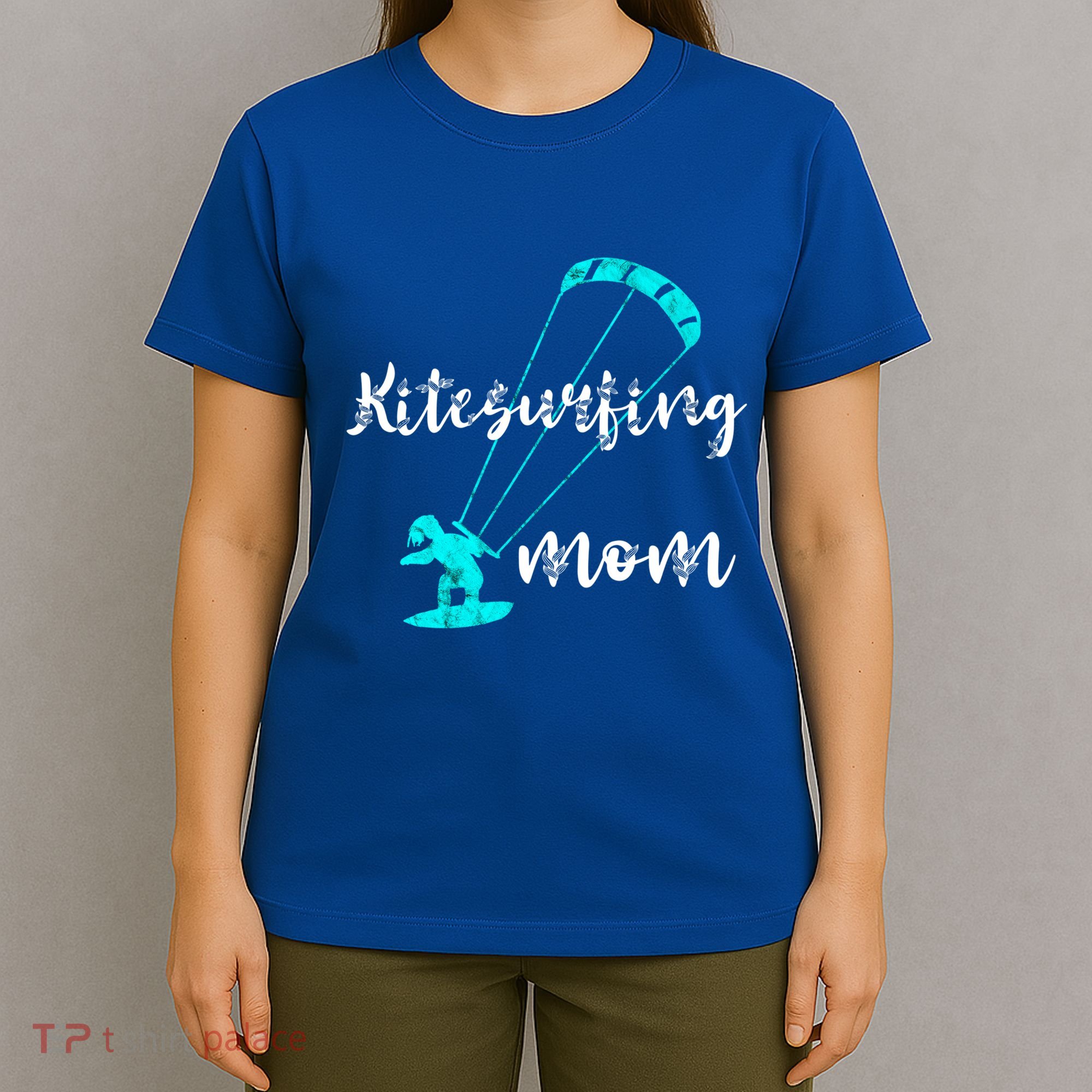 Kitesurfing Mom Kite Surfing Mother Wind Kitesurfer Mother Gift T-Shirt