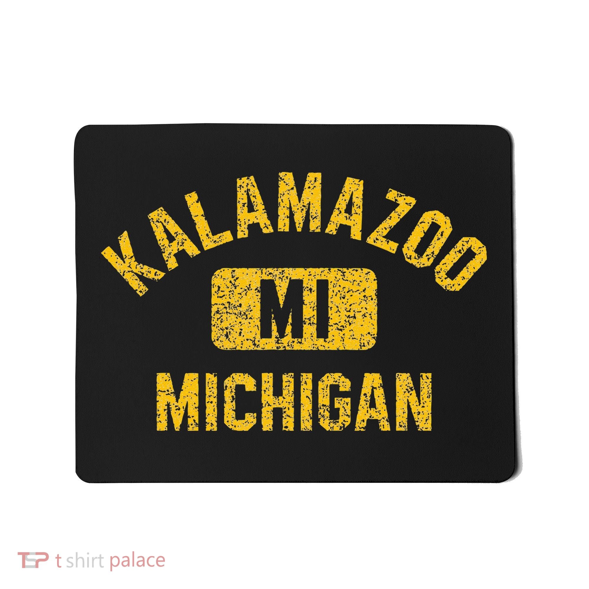 Kalamazoo MI Michigan Gym Style Distressed Amber Print Mousepad