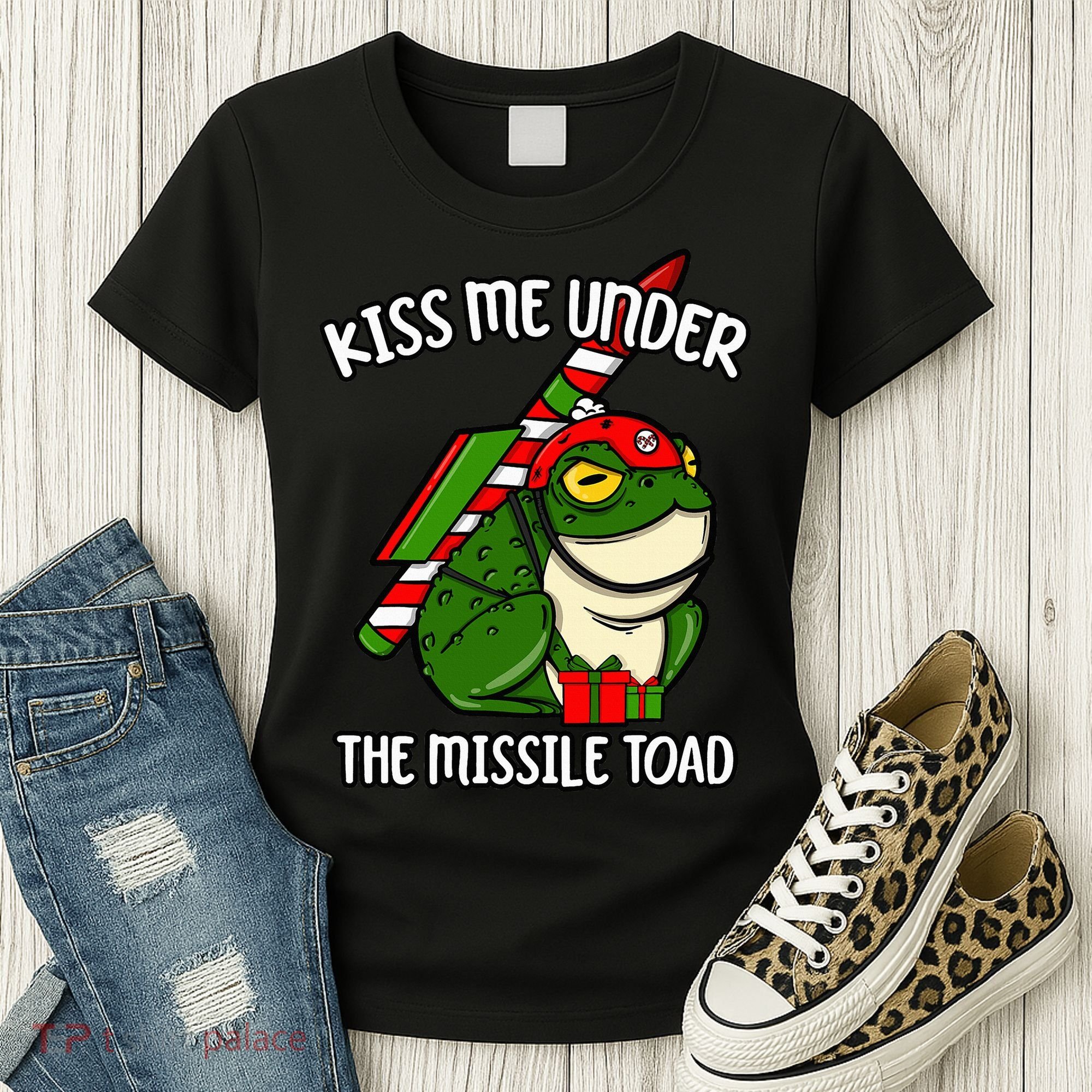 K.iss Me Under The Missile Toad Funny Christmas Holiday Joke Women's T-Shirt