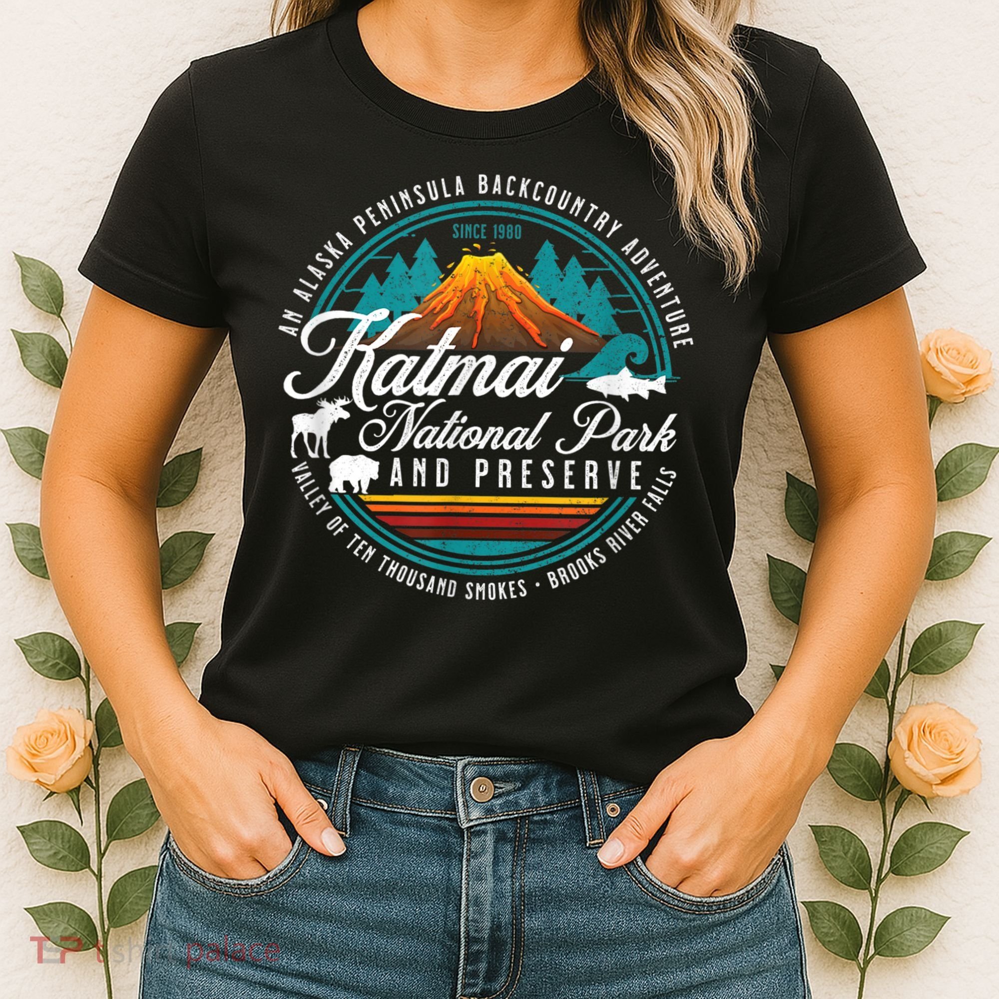 Katmai National Park Preserve Alaska Bear Watching Salmon Women's T-Shirt