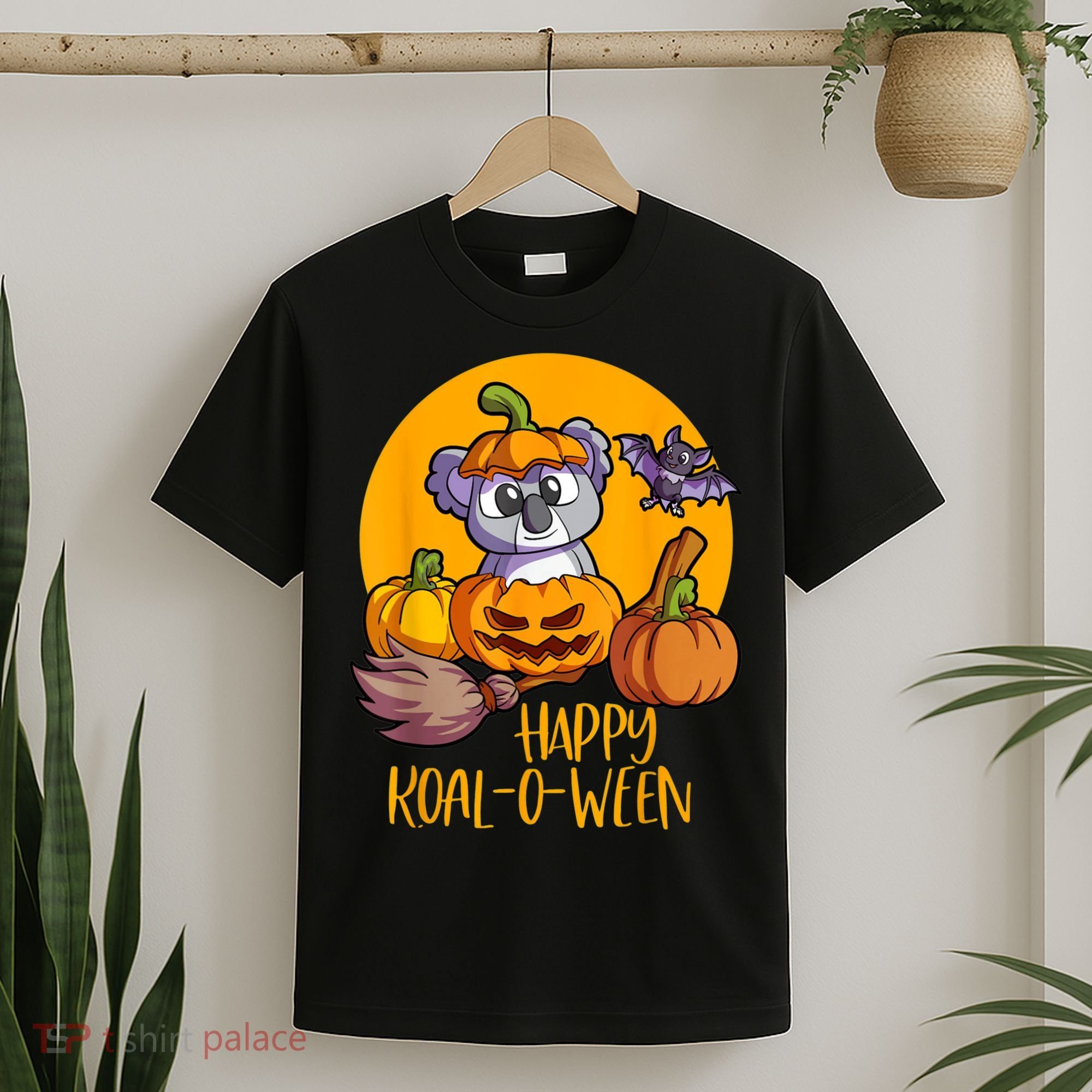 Koala On Pumpkin Witch Hat Pumpkin Face Halloween Koala T-Shirt
