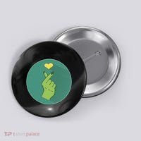 Korean Heart Zombie Button thumb 0