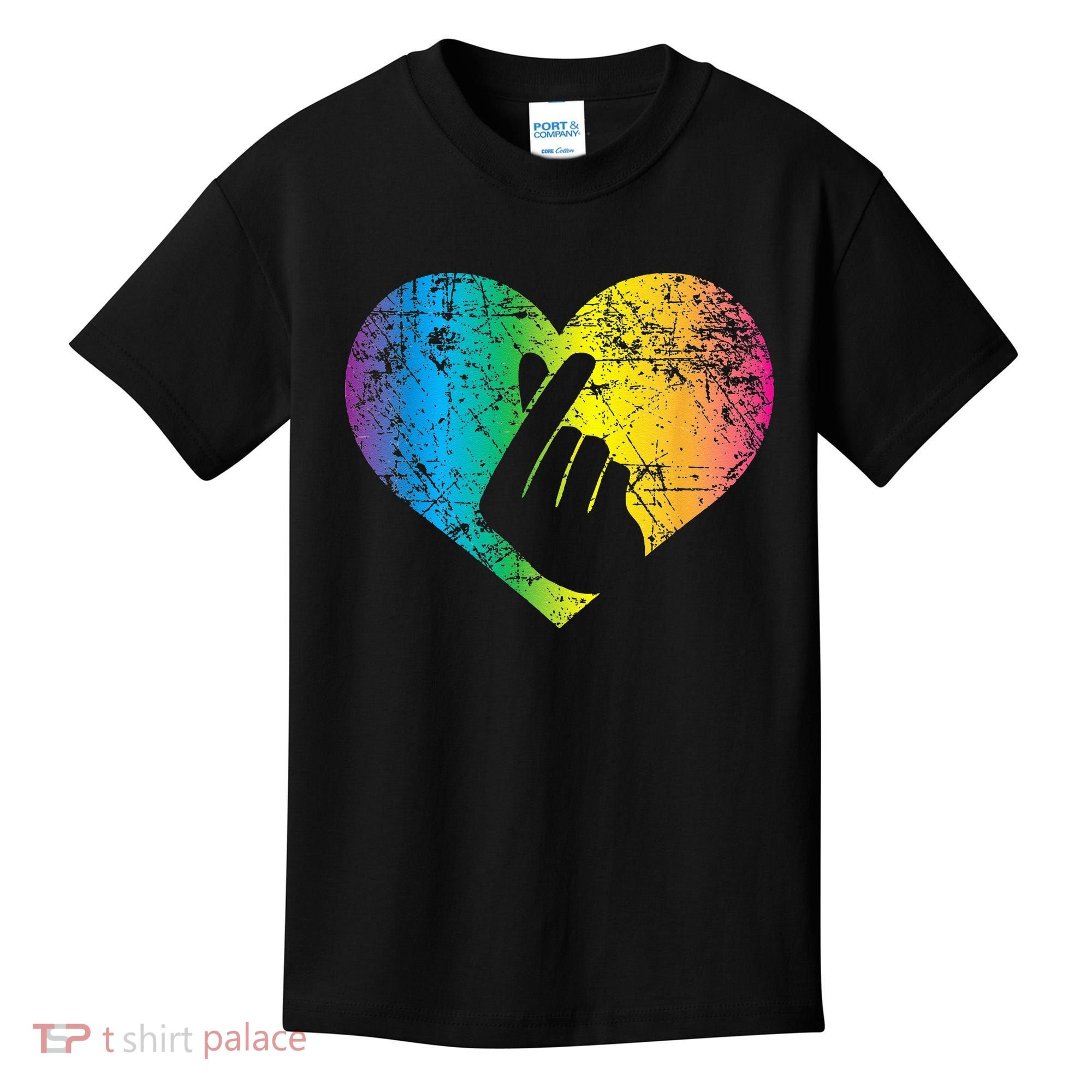 K Pop Heart Hand Symbol KPop Rainbow Korean Music Gift Kids T-Shirt