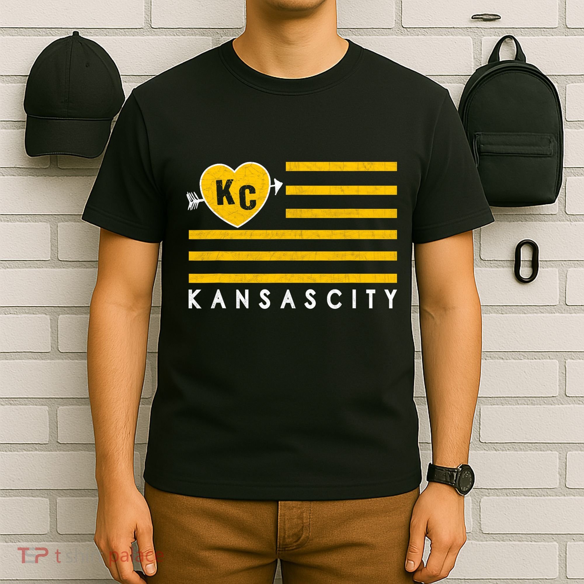 Kc Red Heart & Arrow 2 Letter Kc Kansas City Kc Love Kc Red T-Shirt