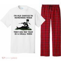 Kyle Rittenhouse Im Old Enough To Remember When They Did Try That In A Town Pajama Set thumb 0