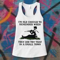 Kyle Rittenhouse Im Old Enough To Remember When They Did Try That In A Town Women's Tank Top thumb 3