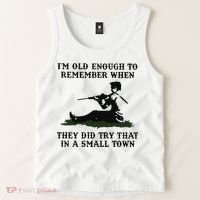 Kyle Rittenhouse Im Old Enough To Remember When They Did Try That In A Town Tank Top thumb 2