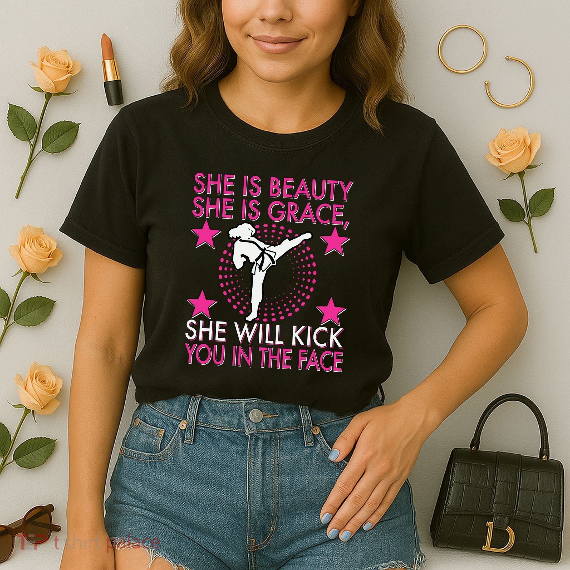 Karate Taekwondo Girl Women Karate Kick Comfort Colors Boxy T-Shirt