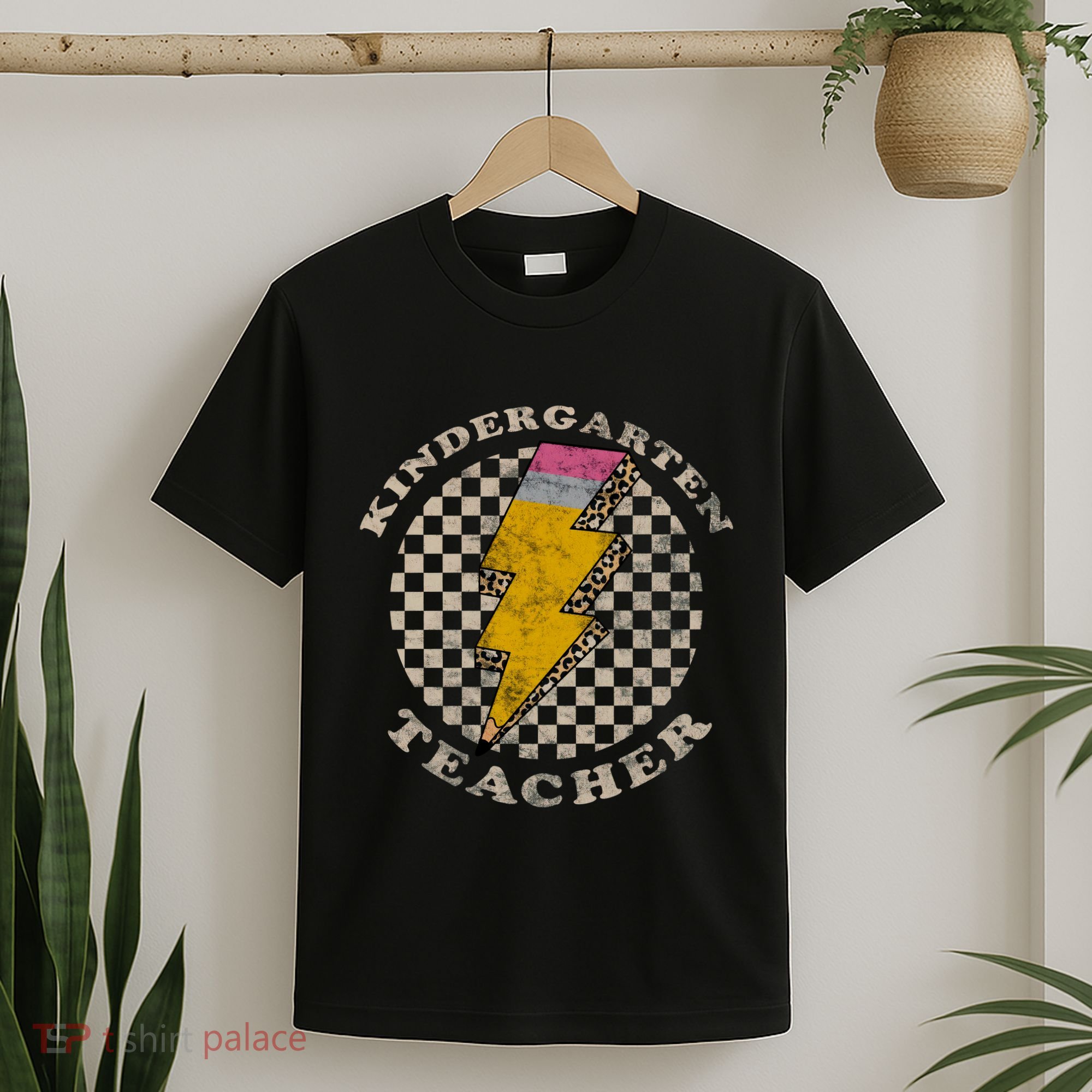 Kindergarten Teacher Retro Kinder Crew Back To School T-Shirt